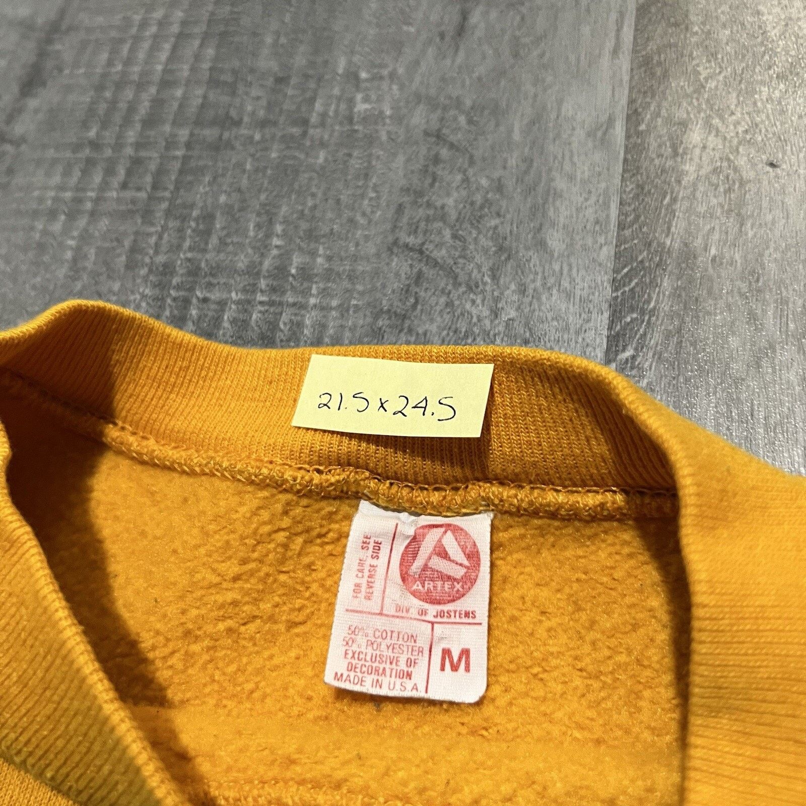 Vintage VTG 1970s Duffys Shamrock Bar Denver Yellow Irish Sweatshirt Size US M / EU 48-50 / 2 - 4 Thumbnail