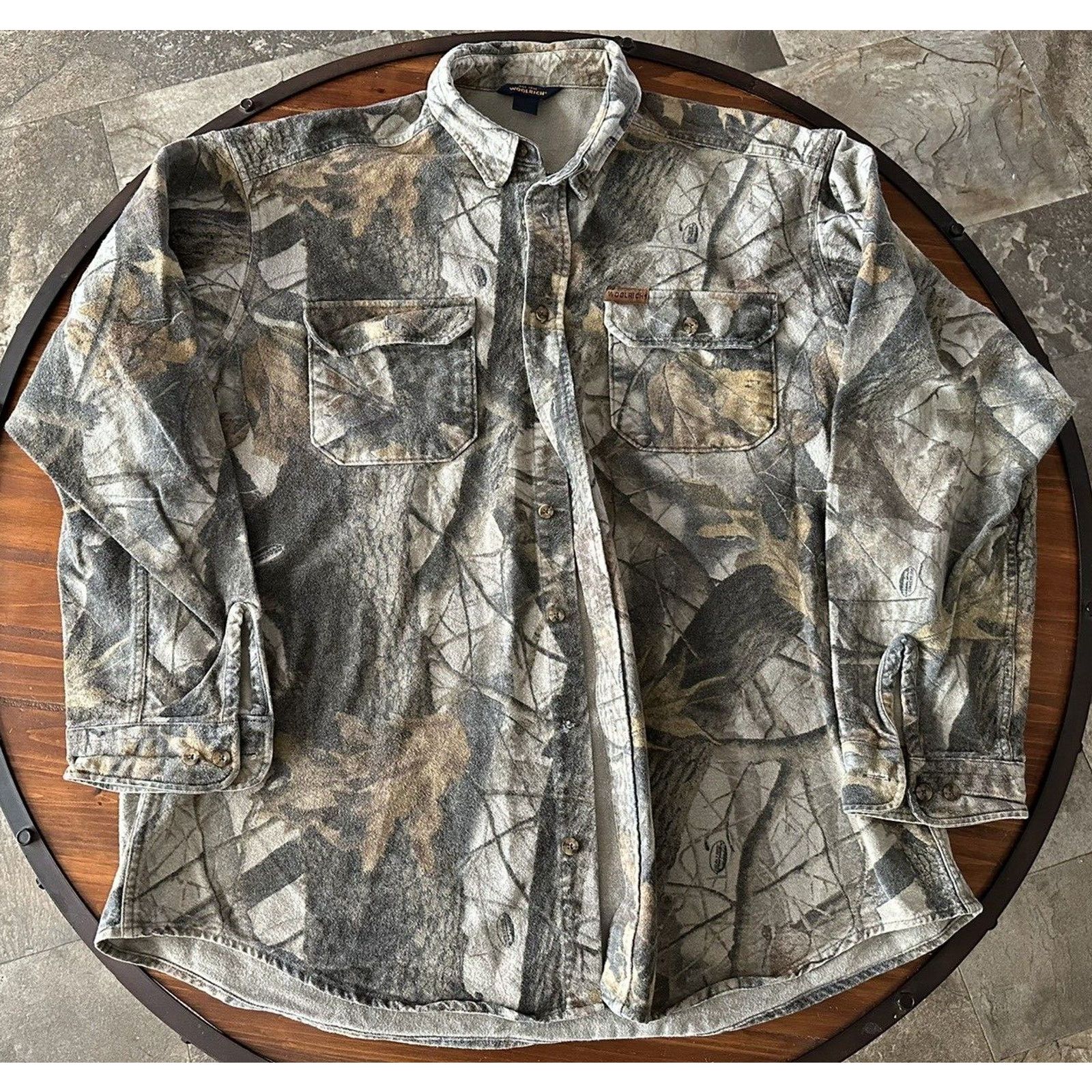 Woolrich Woolen Mills Woolrich, Realtree Camo, Heavy Shirt, Lined, 1.95lbs Cotton Size US XXL / EU 58 / 5 - 1 Thumbnail