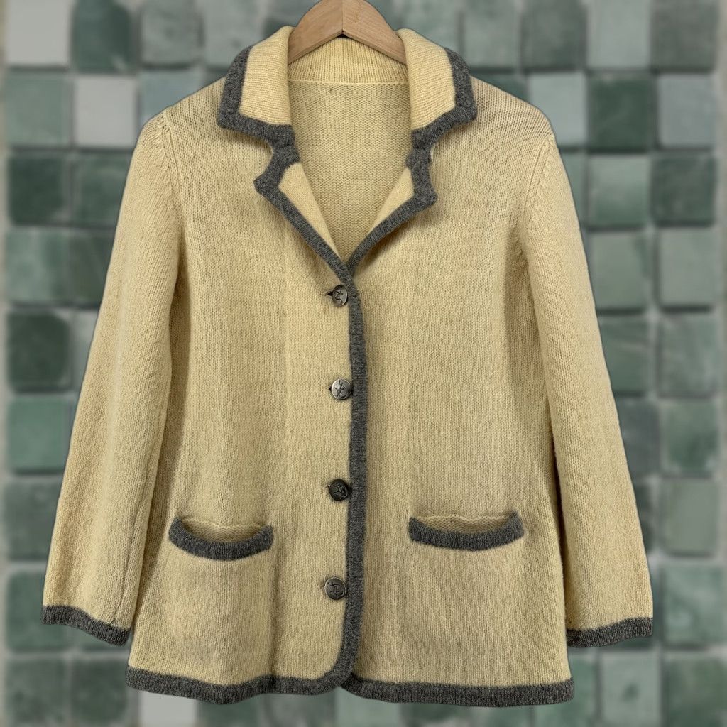 VINTAGE Cardigan Sweater S Ivory Wool Blend Button Classic Cozy Career Women Cardigan Small Ivory All Seasons Fall Winter Spring Women