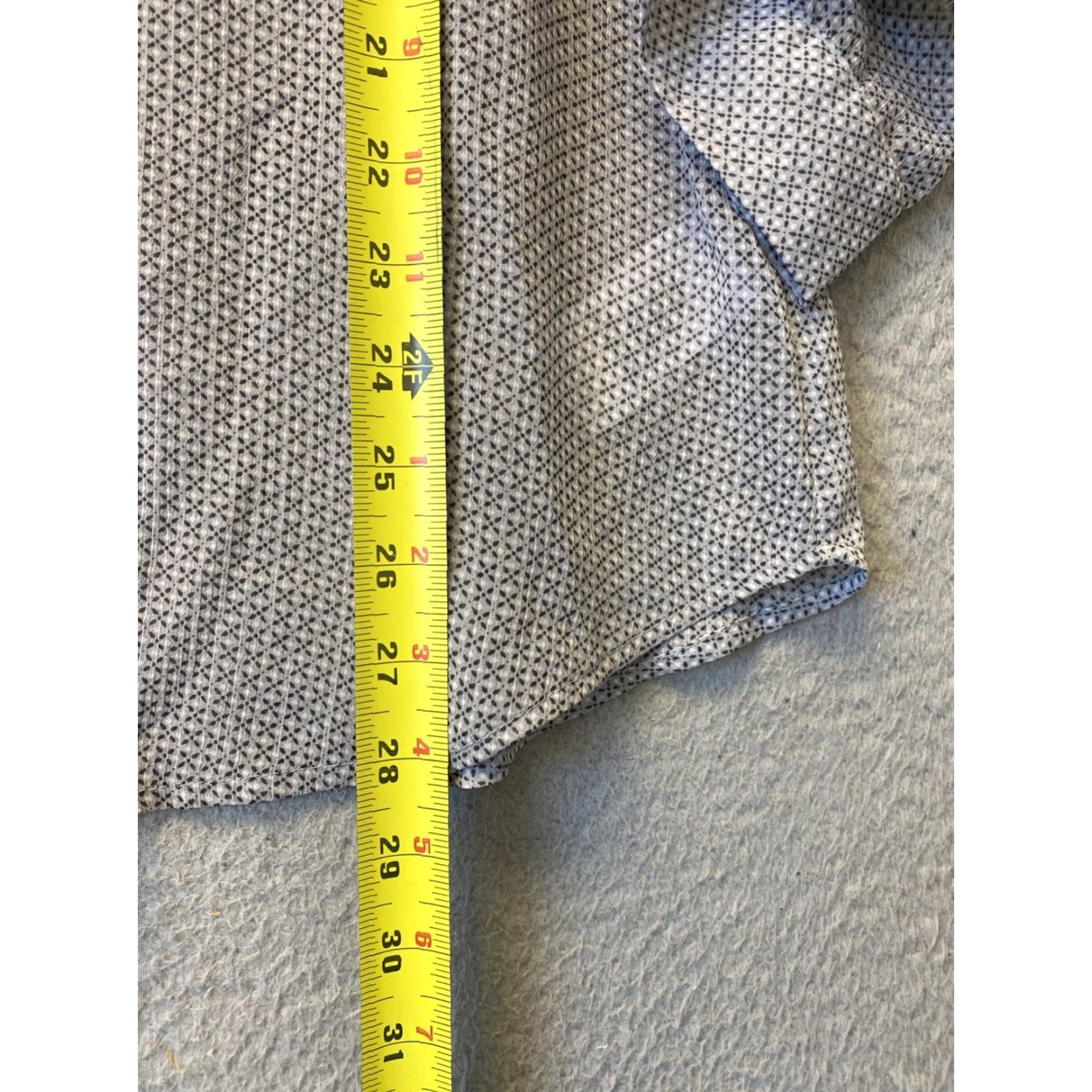 Vintage VINTAGE KUT FROM THE KLOTH Gray Tunic Blouse Womens Size L V-Neck Cross Print Size L / US 10 / IT 46 - 5 Thumbnail