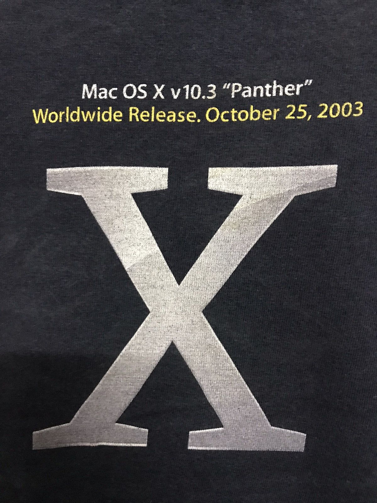 Apple × Microsoft Apple Microsoft Worldwide Release October 25,2003 Tees Size US L / EU 52-54 / 3 - 6 Thumbnail