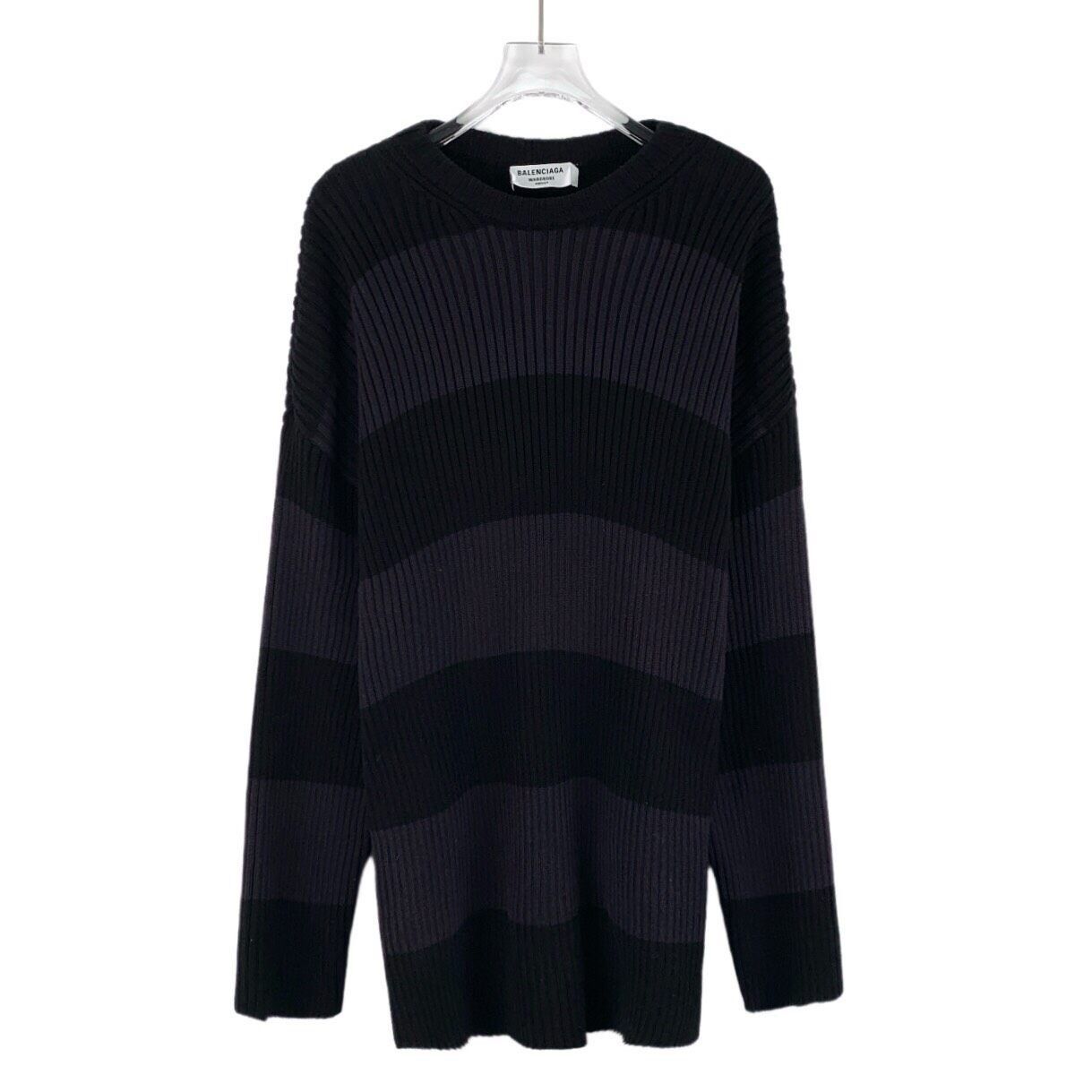 Balenciaga Balenciaga Black Logo Printed Crew Neck Knit Sweater K26WX Size US S / EU 44-46 / 1 - 1 Thumbnail