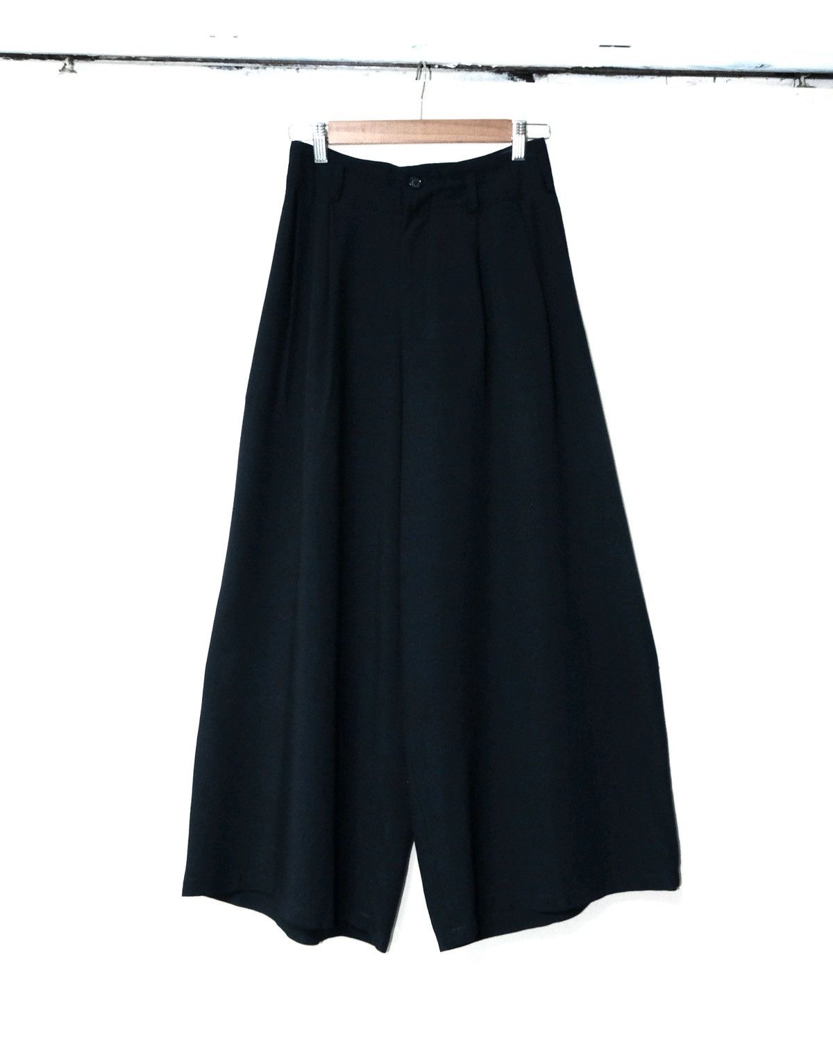 Y's Y'S YOHJI YAMAMOTO NAVY BALLOON PANTS Size 26" / US 2 / IT 38 - 1 Thumbnail