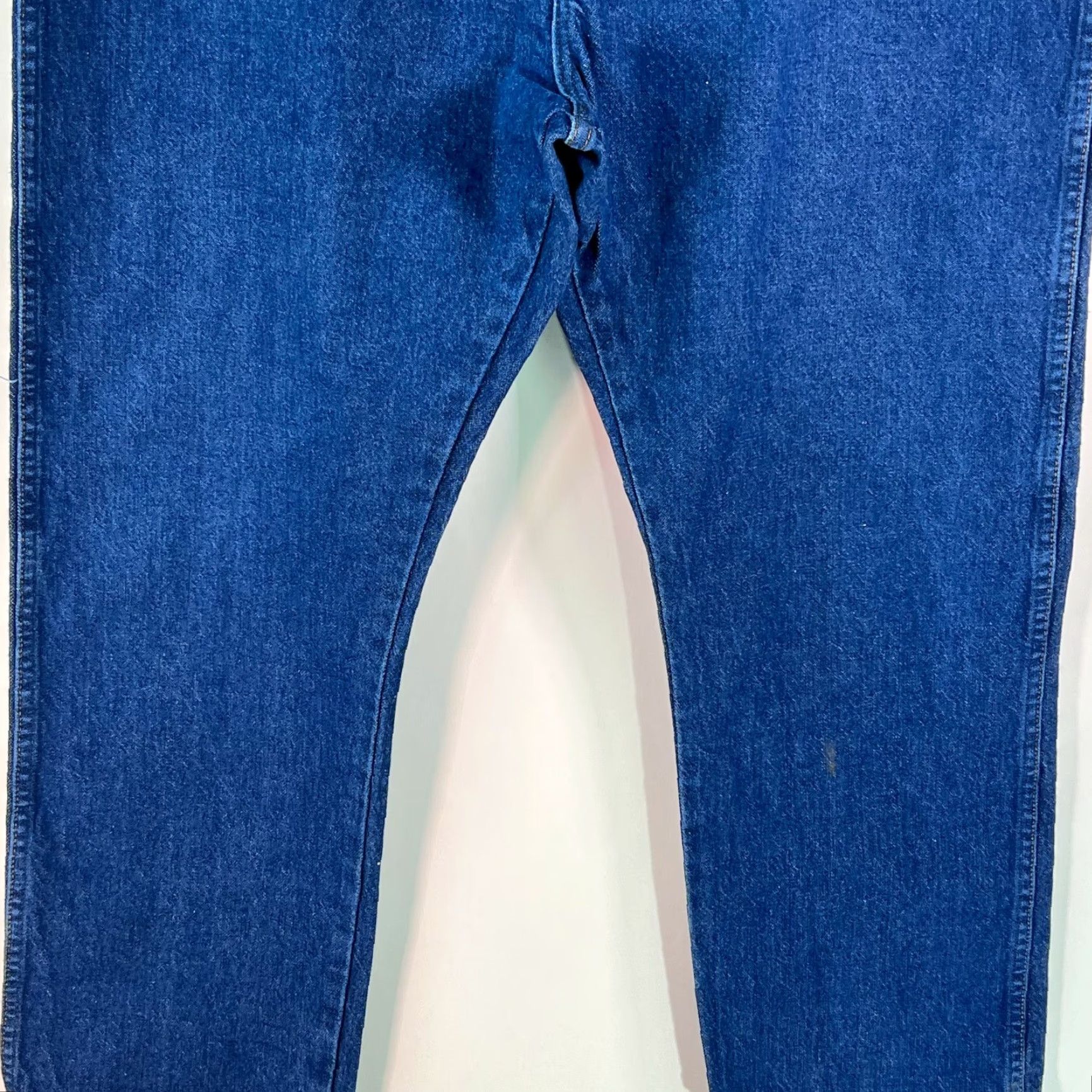 Wrangler Wrangler Mens Straight Jeans Blue Denim Size 40X30 Regular Rise Mid 29 Inseam 100% Cotton 5-Pocket Belt Loops N/A Size US 40 / EU 56 - 4 Thumbnail