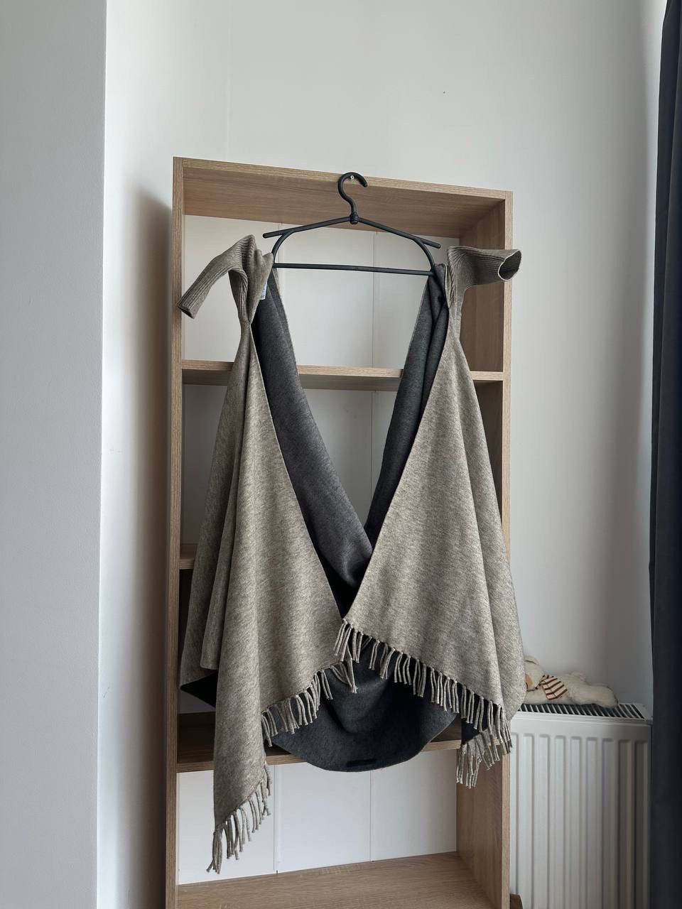 SERAPHIN × Vintage Vintage Poncho Cardigan Seraphin Gray Size US L / EU 52-54 / 3 - 5 Thumbnail