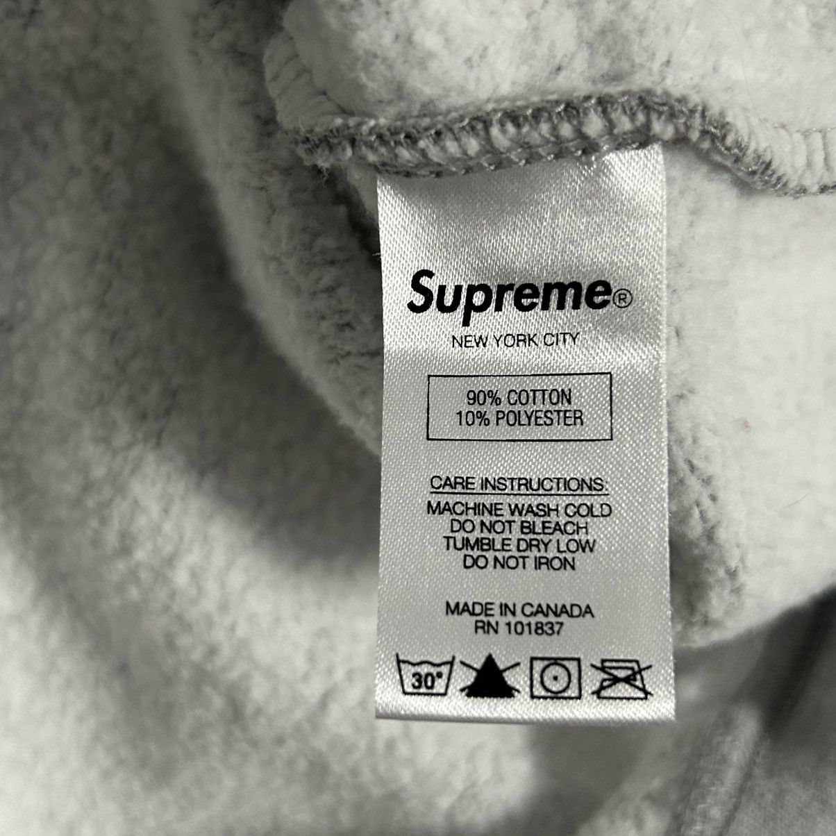 Supreme Supreme Tag Logo Hoodie Size Medium Size US M / EU 48-50 / 2 - 6 Thumbnail