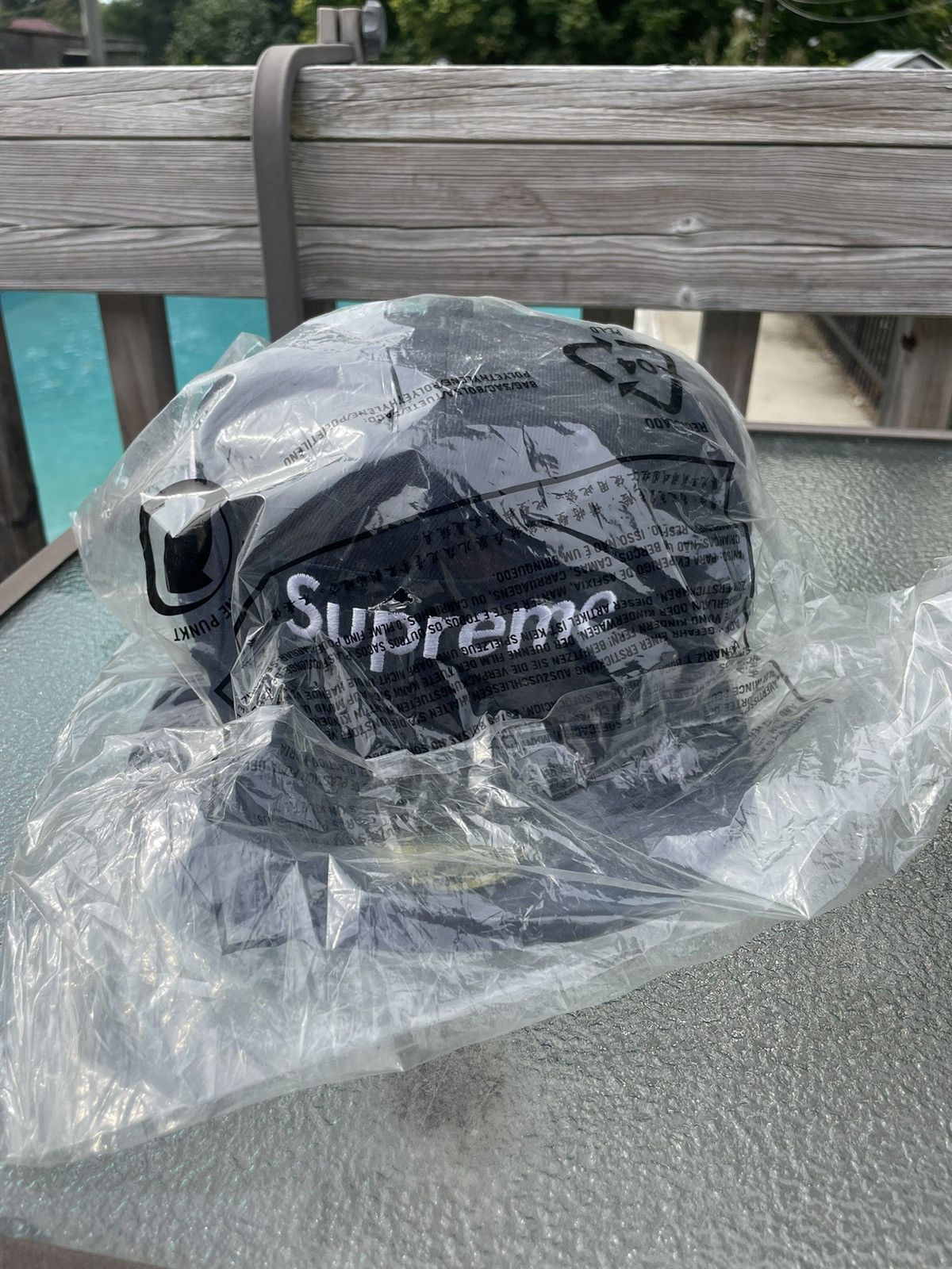 Supreme Supreme New York Yankees Box Logo New Era 7 1/2 | Grailed