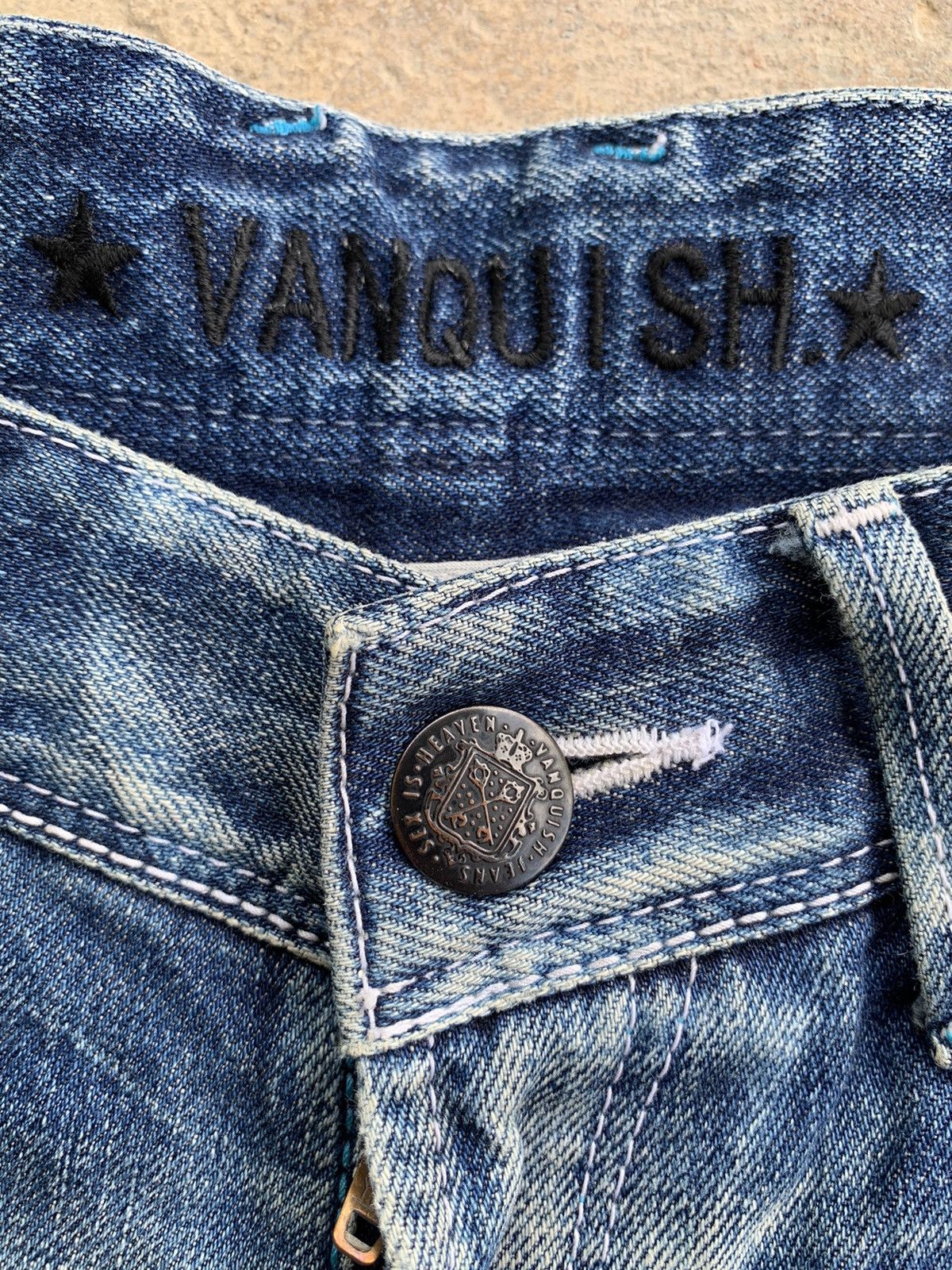 Vanquish Vanquish Gold Rusty Japanese Distressed Denim Size US 31 - 6 Thumbnail