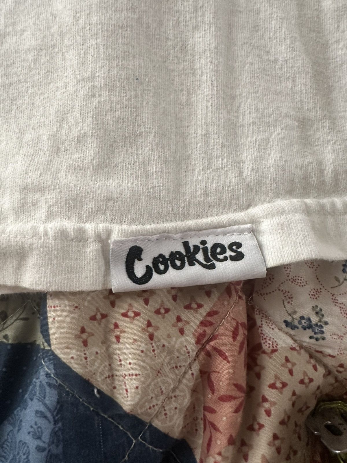 Cookies 3XL Purple/Yellow Outline Cookies Logo T-shirt Size US XXL / EU 58 / 5 - 4 Thumbnail