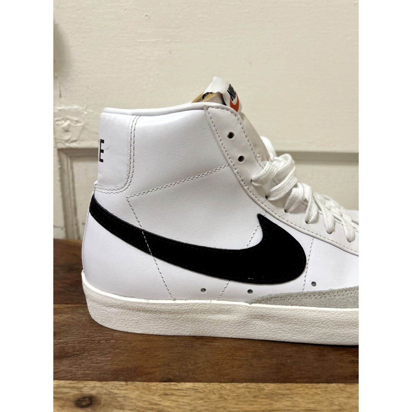 Nike Nike Blazer Mid 77 Shoes Womens 10.5 White Basketball Sneakers CZ1055 100 Size L / US 10 / IT 46 - 2 Thumbnail