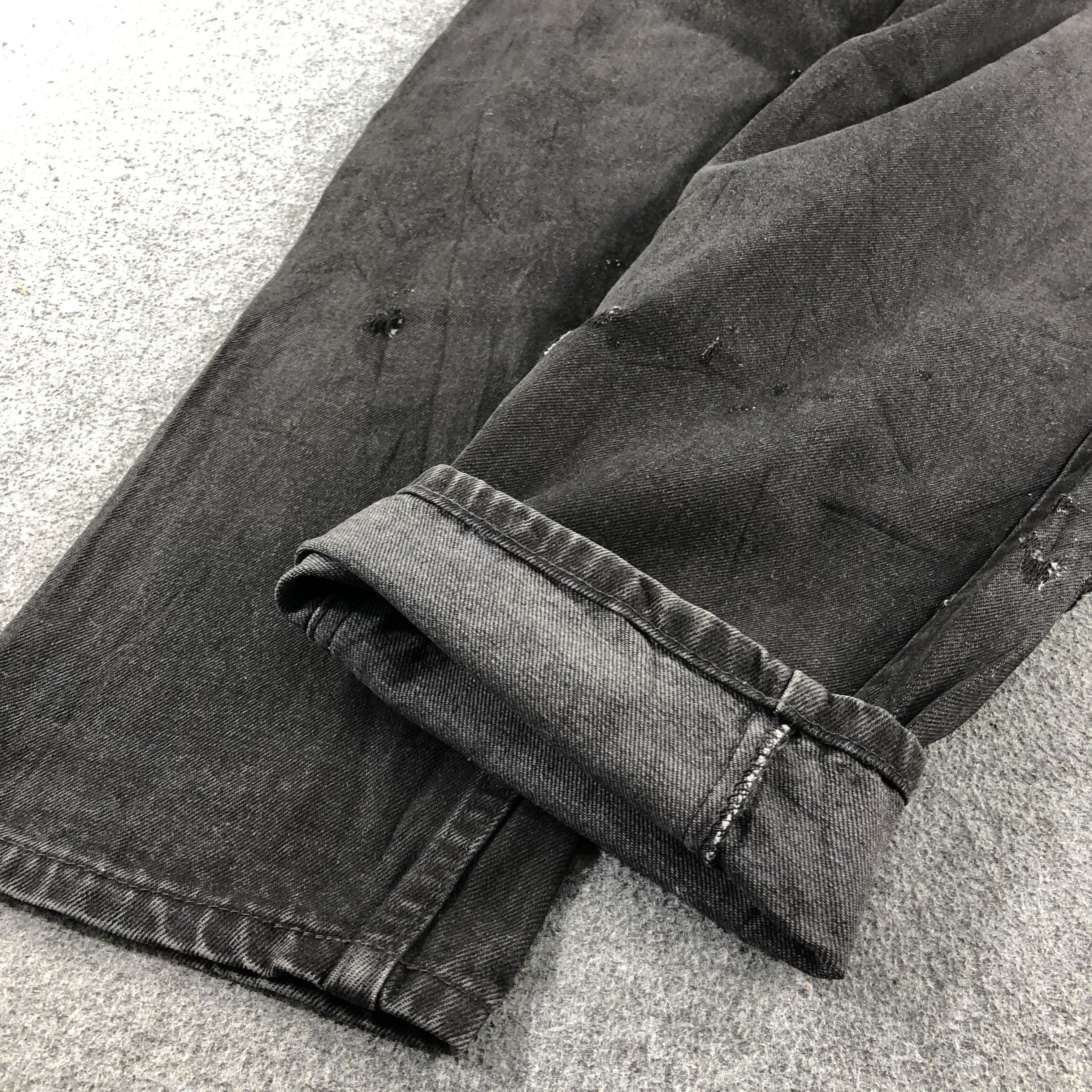 Levi's Vintage 90s Faded Black Levis 560 Jeans-J2408 Size US 37 - 7 Thumbnail