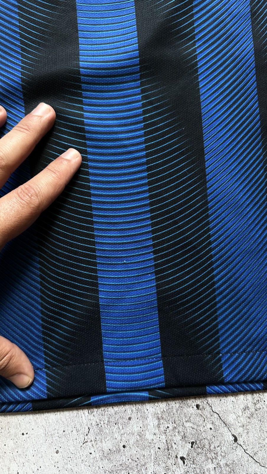 Nike 2016/17 Nike Inter Milano Authentic Home Soccer Jersey Size US L / EU 52-54 / 3 - 8 Thumbnail