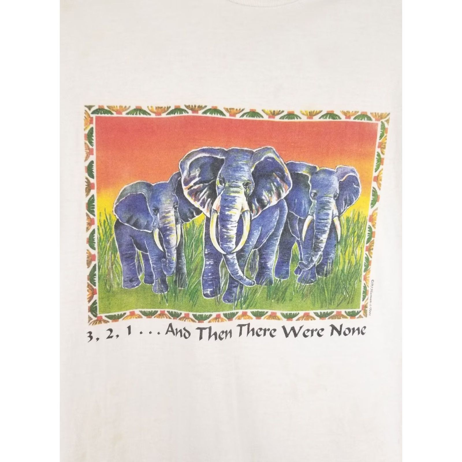 Hanes VINTAGE T-Shirt Mens L White Hanes 93' 3,2,1 ... AND THEN THERE WERE NONE HUMANS I TEES ELEPHANTS Cotton Size US L / EU 52-54 / 3 - 2 Thumbnail