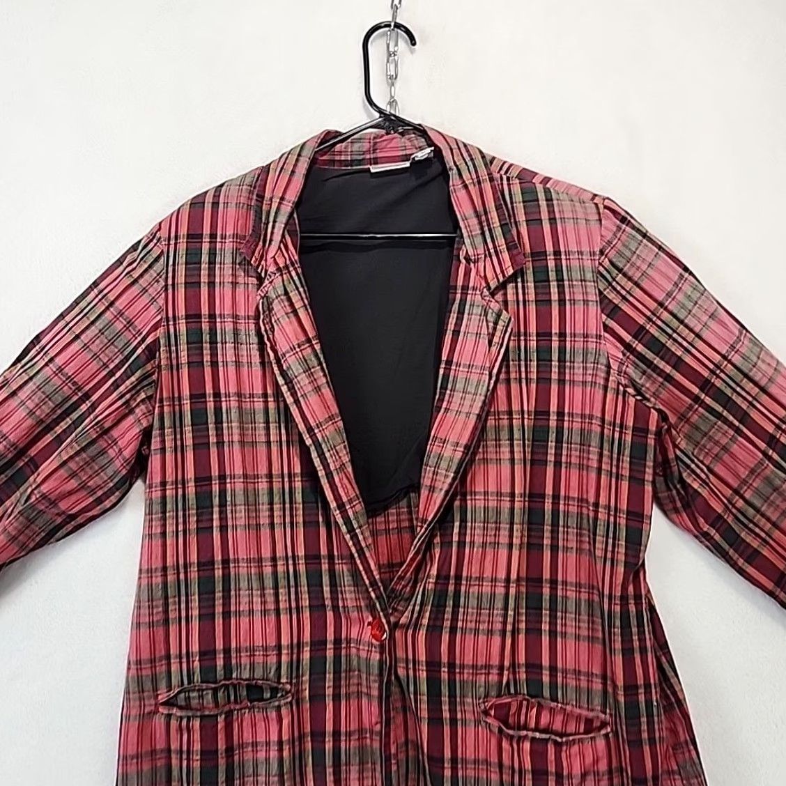 Vintage Newport News Vintage Plaid Button Up Women’s Blazer L Red Three-Button Sleeve One-Button Front Lined Career Office Size L / US 10 / IT 46 - 4 Thumbnail