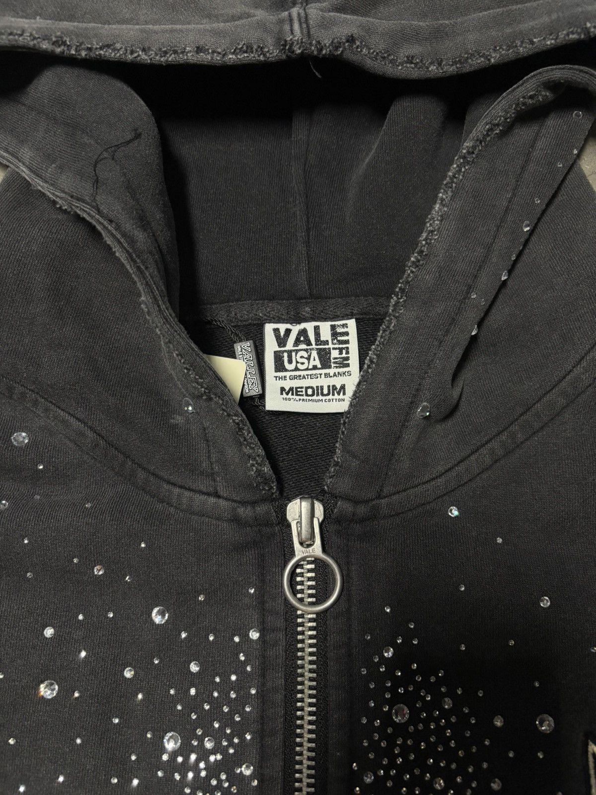 Vale Vale Forever Pluto Custered Zip Up 'Black' Size US M / EU 48-50 / 2 - 3 Thumbnail