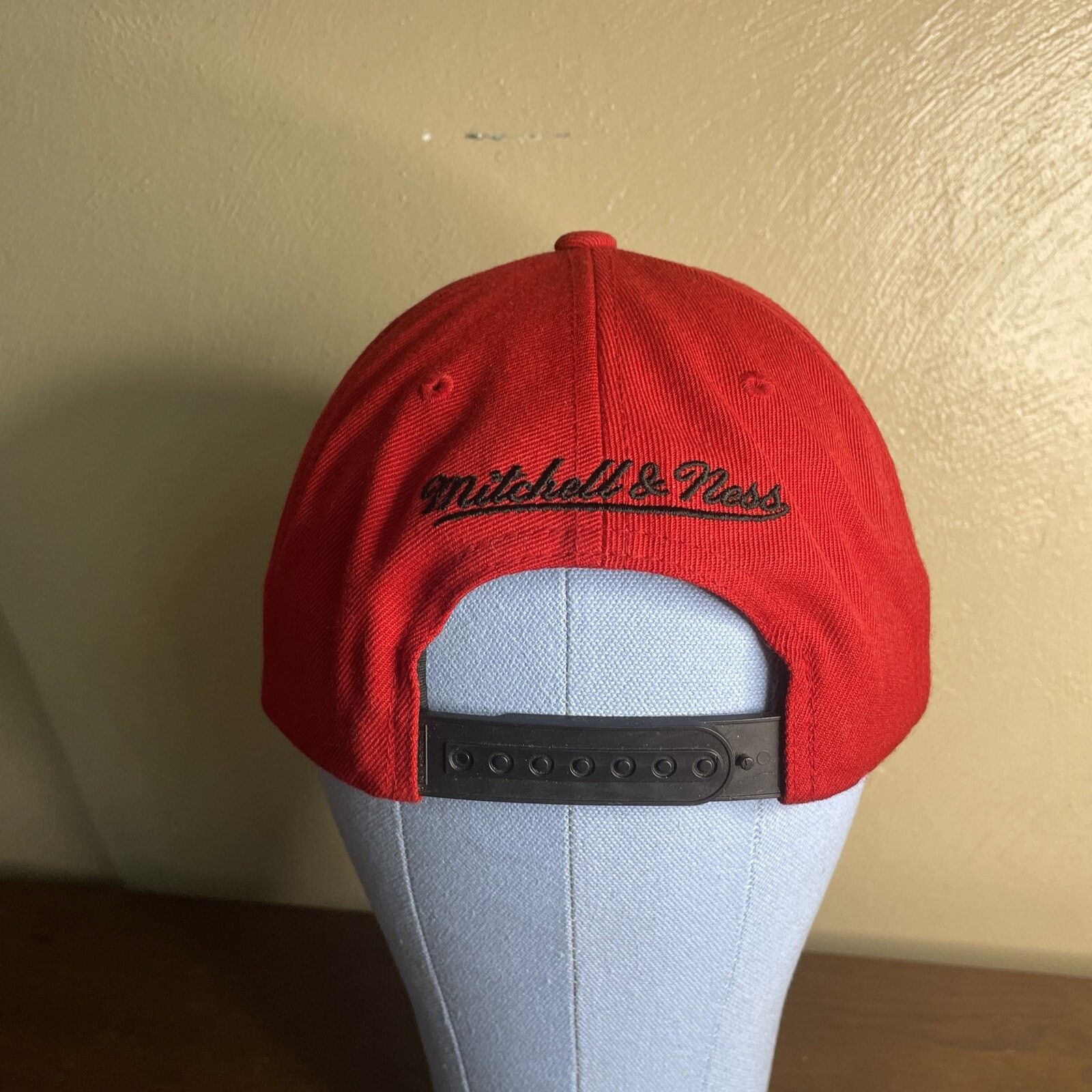 Mitchell & Ness Mitchell & Ness Toronto Raptors Black Red Snapback Size US XL / EU 56 / 4 - 6 Thumbnail