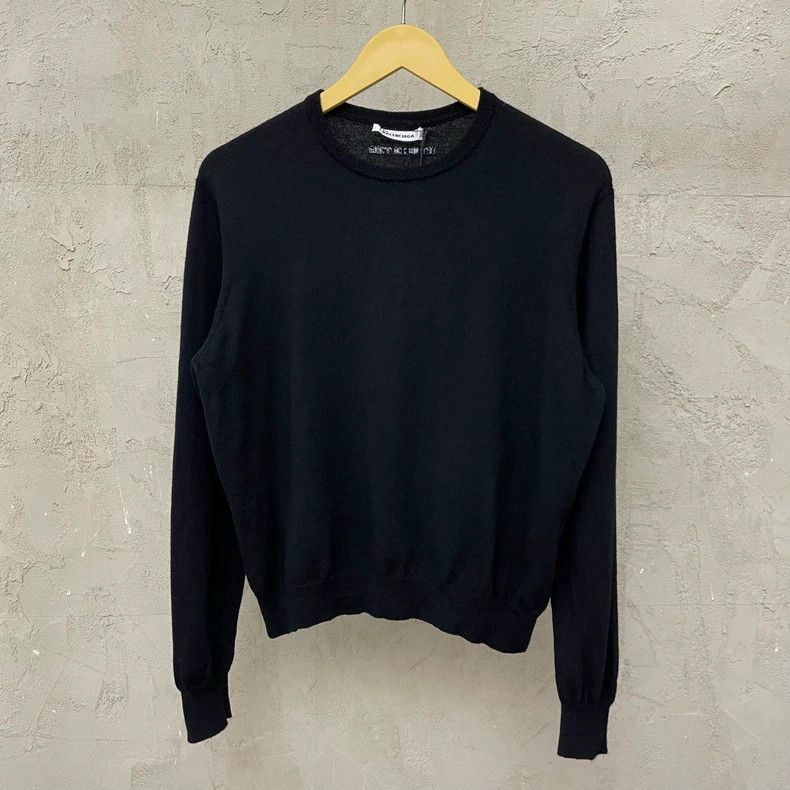 Balenciaga Balenciaga Black wool with small logo on the back sweater 2 Size US M / EU 48-50 / 2 - 3 Thumbnail