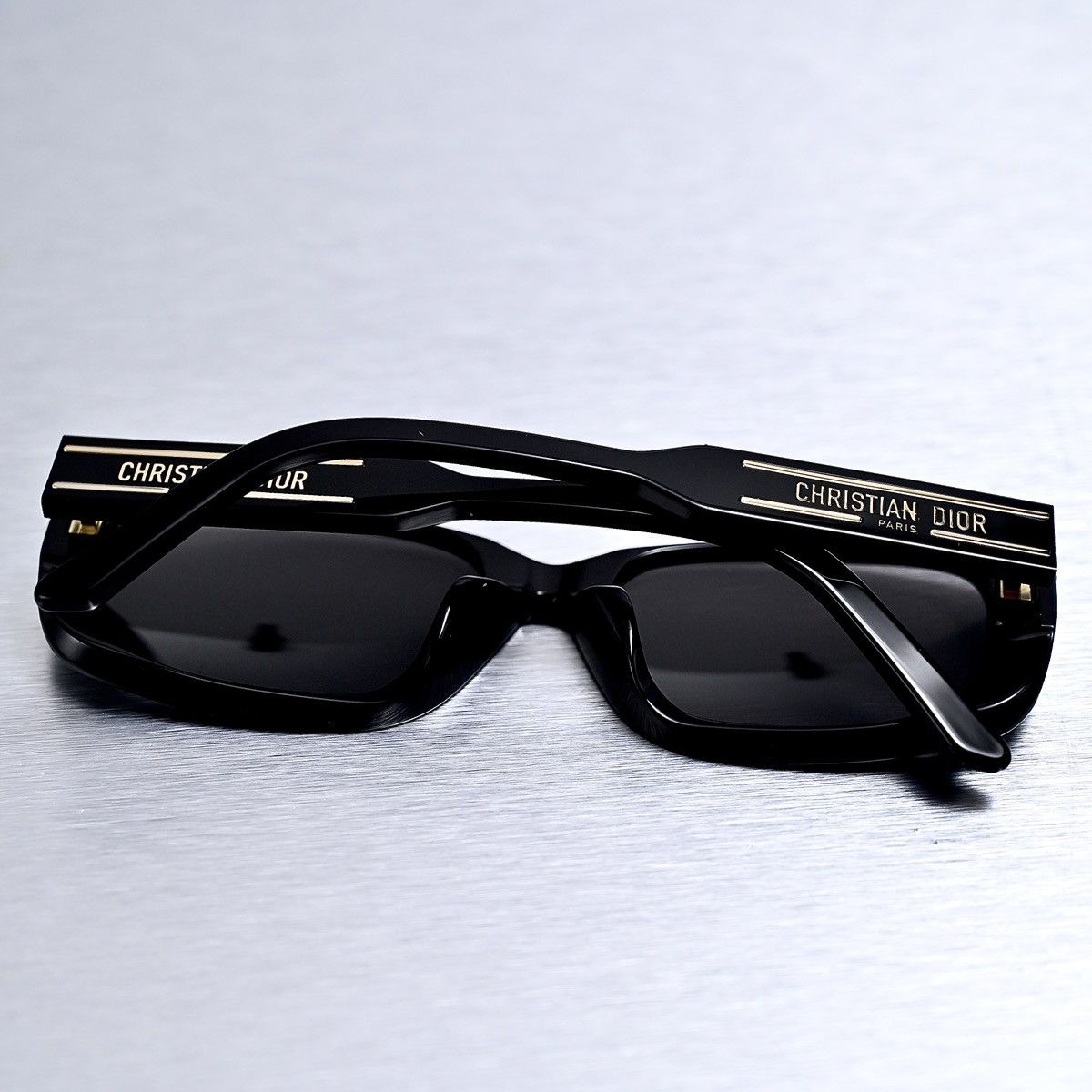 Dior DIOR DIORSIGNATURE S12I 10A0 SUNGLASSES Size ONE SIZE - 9 Thumbnail