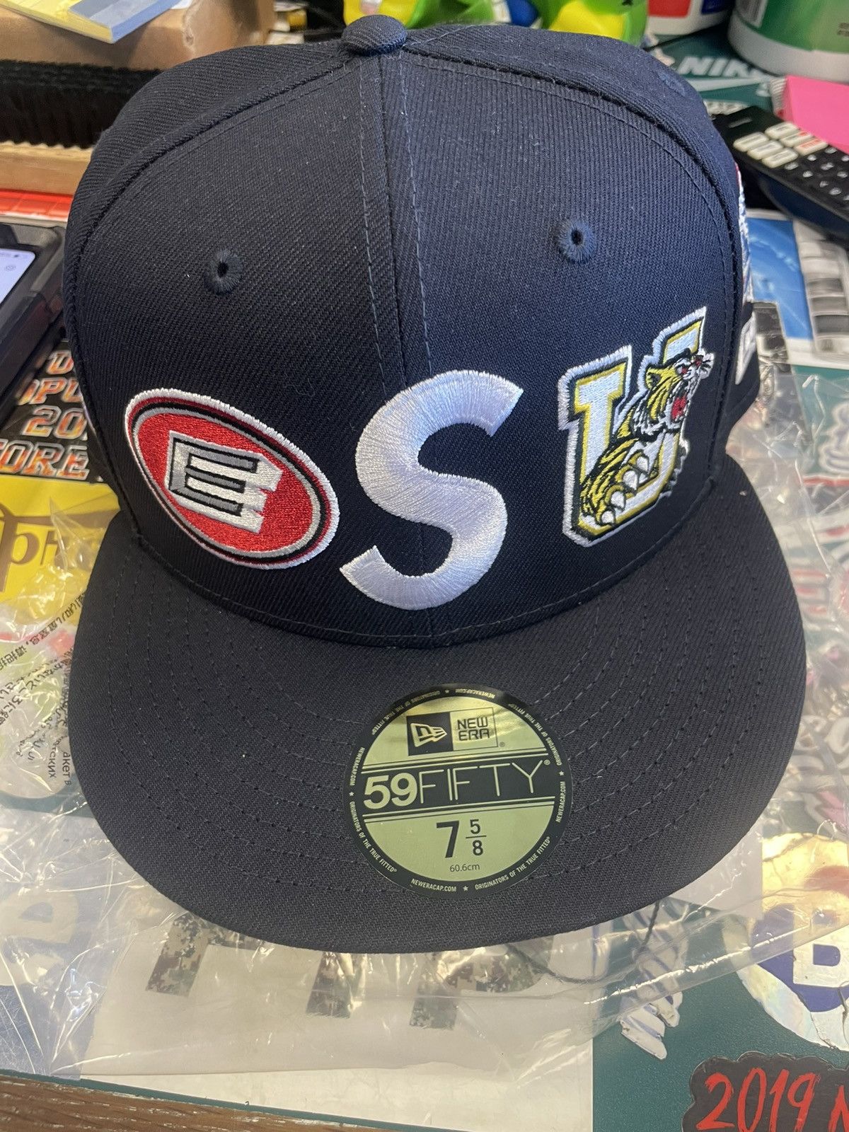 New Era × Supreme Supreme X New Era Fitted Size ONE SIZE - 1 Thumbnail
