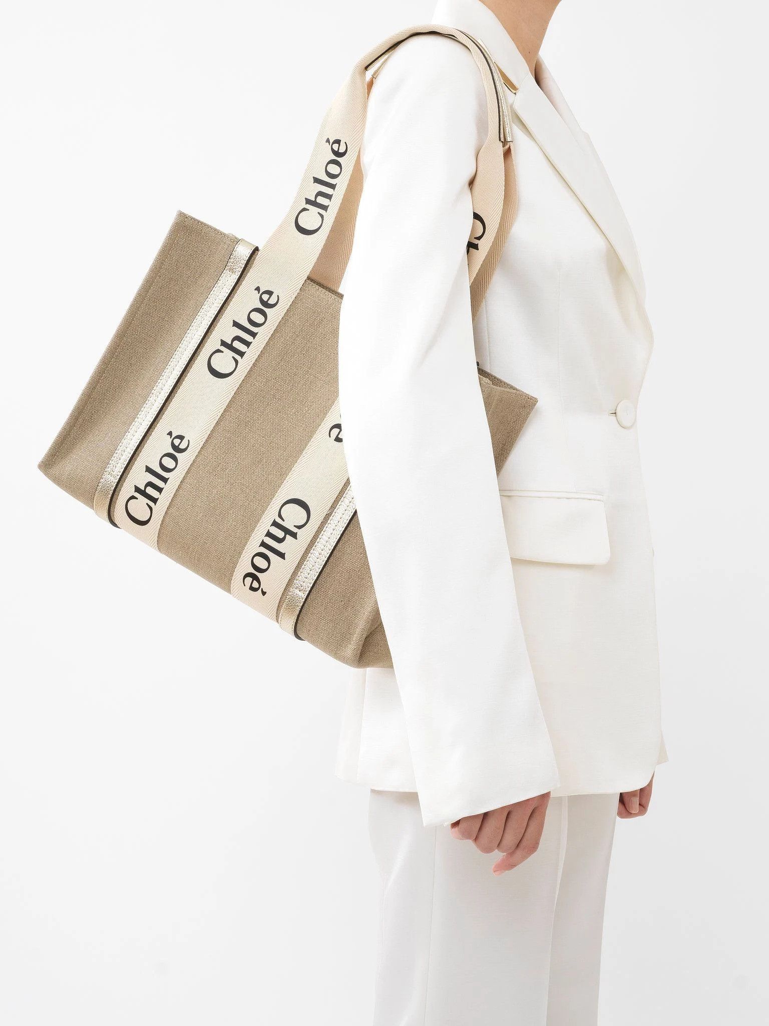 Chloe o1loc1c10425 Size: OS / Woody Medium Tote Bag in Light Gold Size ONE SIZE - 3 Thumbnail
