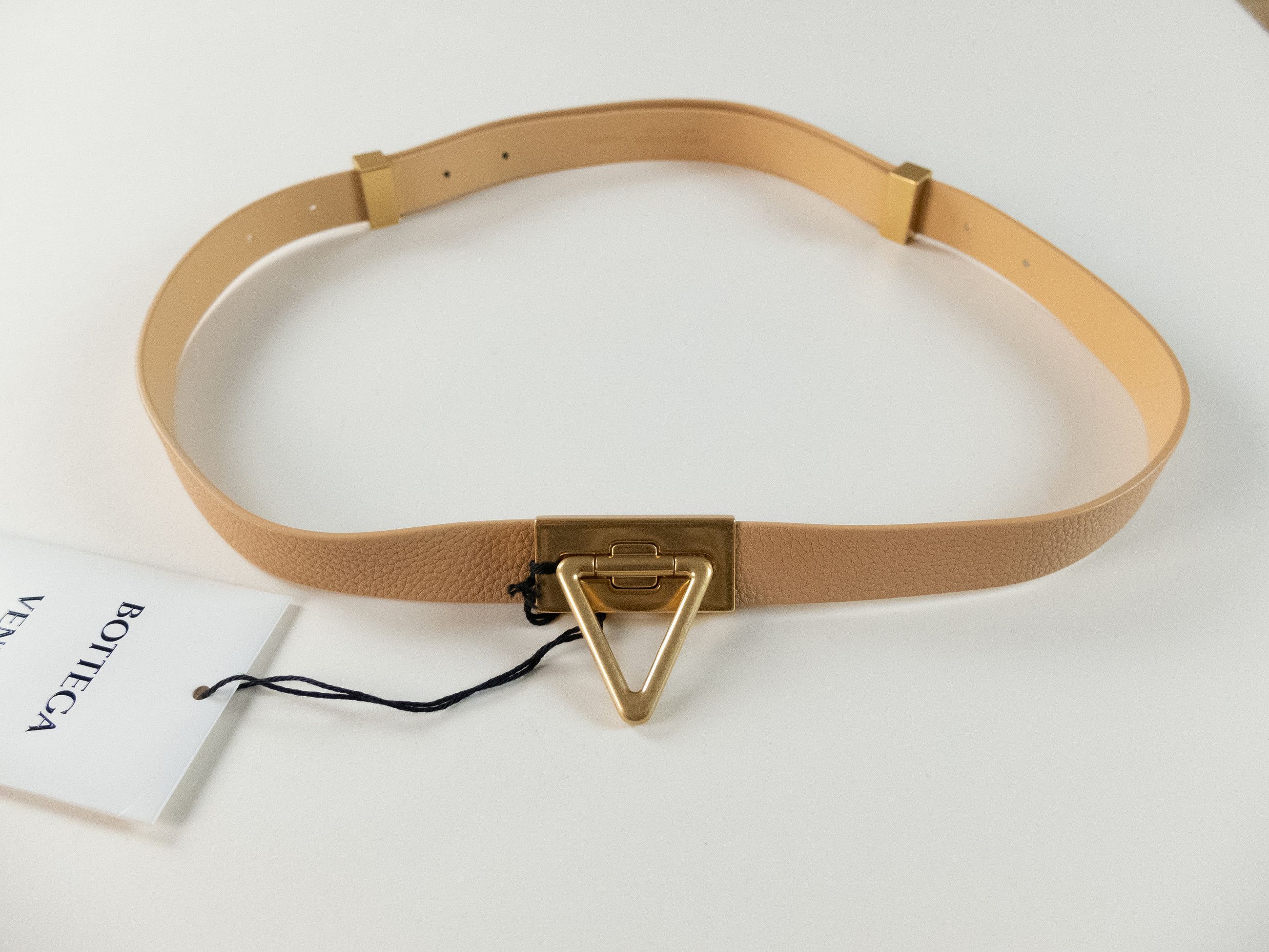 Bottega Veneta BOTTEGA VENETA Point Lock almond beige triangle leather belt Size ONE SIZE - 1 Thumbnail
