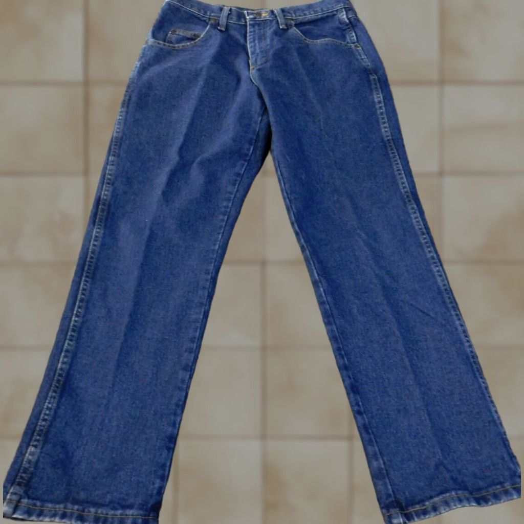 Wrangler Wrangler Jeans Mens 32x30 Blue Straight Workwear Outdoors Rugged Denim Jeans Size US 32 / EU 48 - 1 Thumbnail