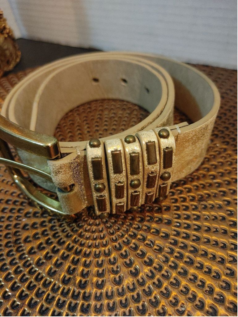 Calvin Klein Calvin Klein Metallic Gold Belt Size Small Size ONE SIZE - 2 Thumbnail
