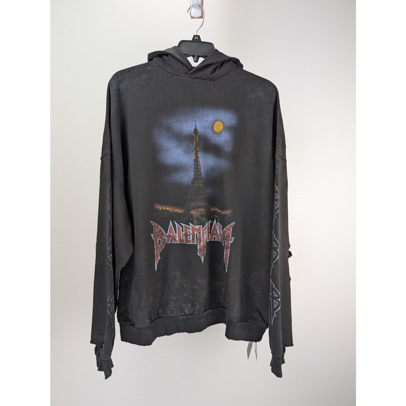Balenciaga o1rshd1 No Pocket Large Fit Hoodie in Washed Black Size US L / EU 52-54 / 3 - 1 Thumbnail