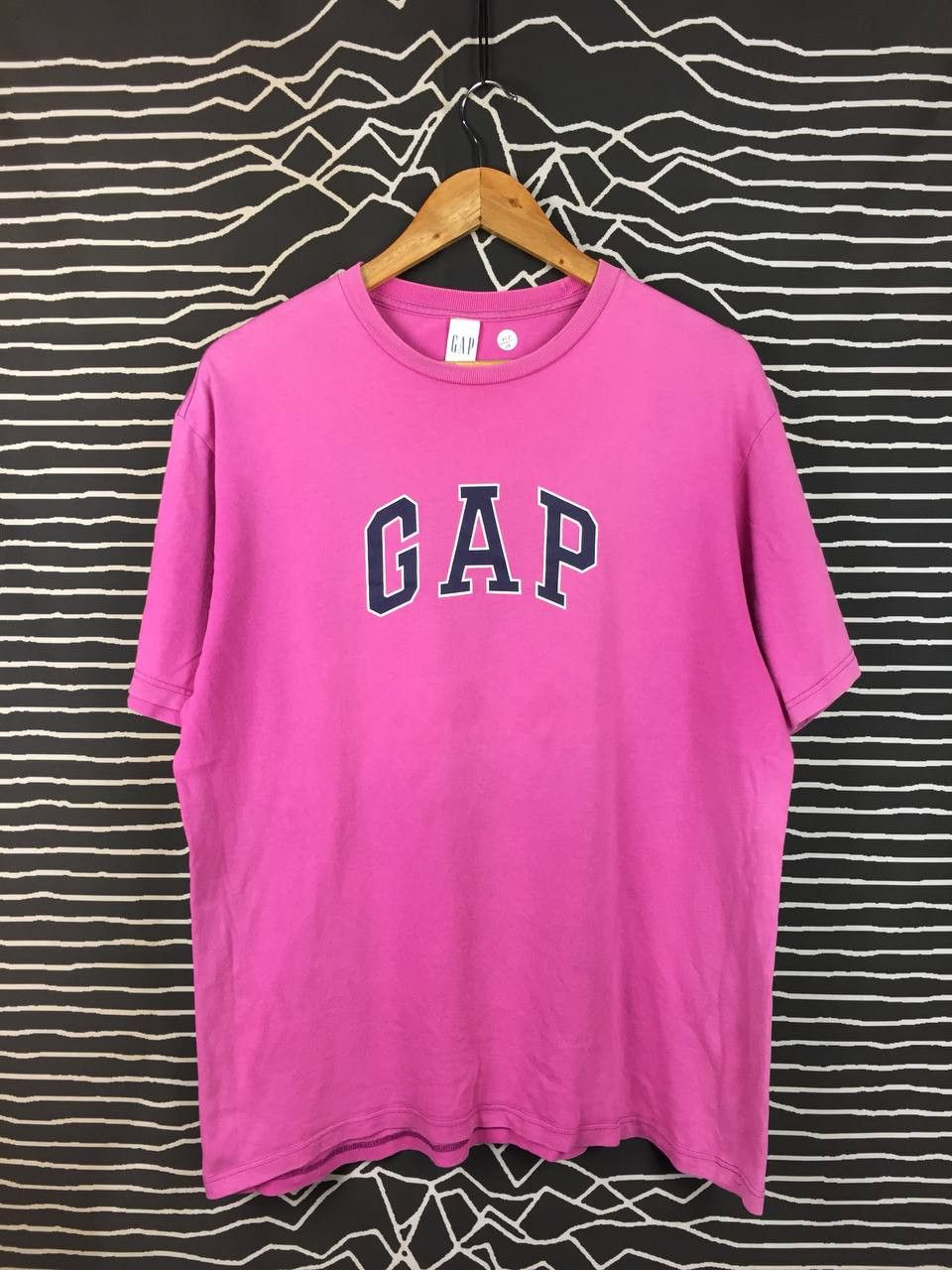 Gap Vtg GAP Classic Arch Logo Essential Tee Size M Size US M / EU 48-50 / 2 - 1 Thumbnail