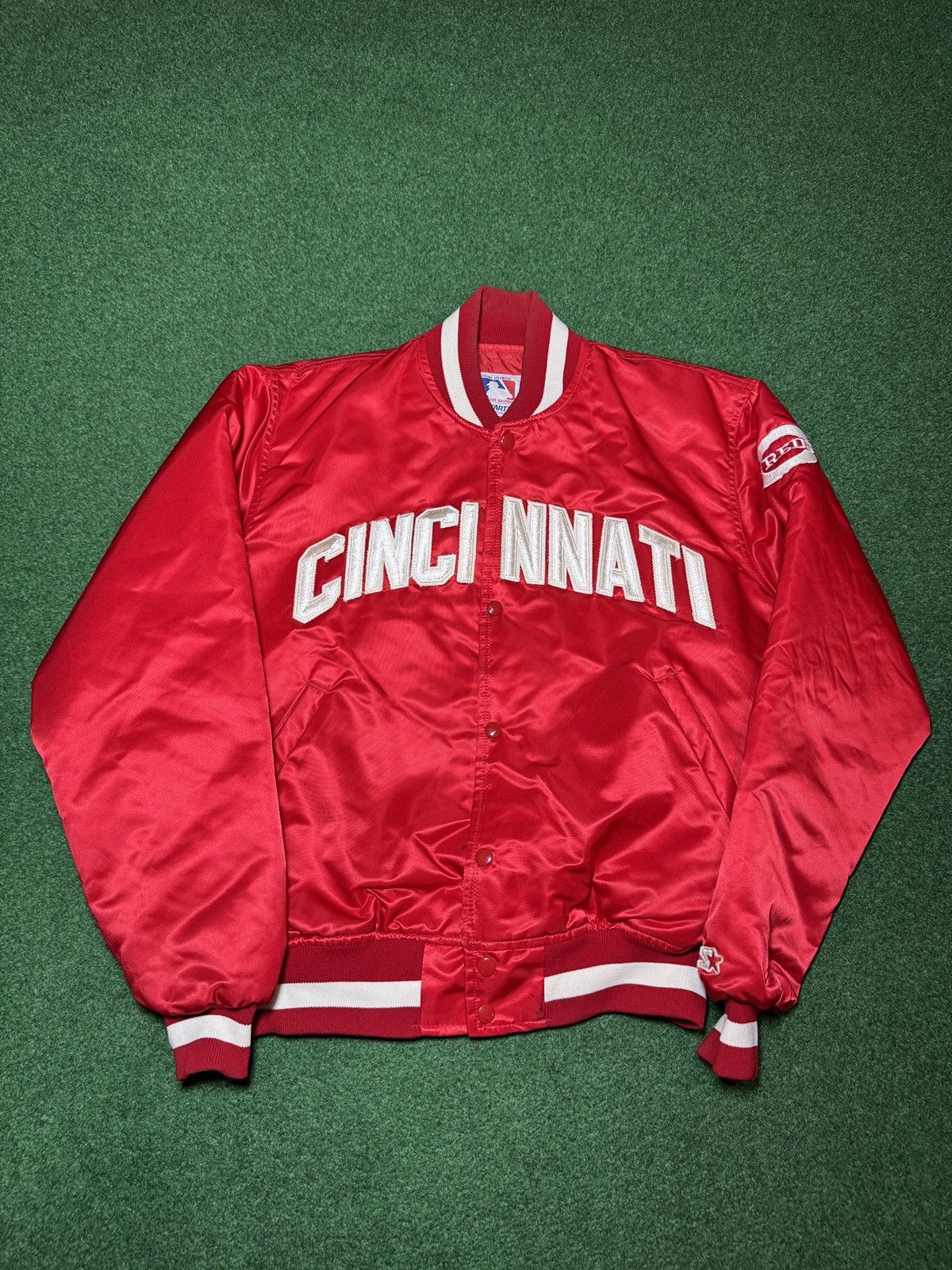 Starter Vintage Cincinnati Reds Starter 80s 90s Satin MLB Jacket Lrg Size US L / EU 52-54 / 3 - 1 Thumbnail