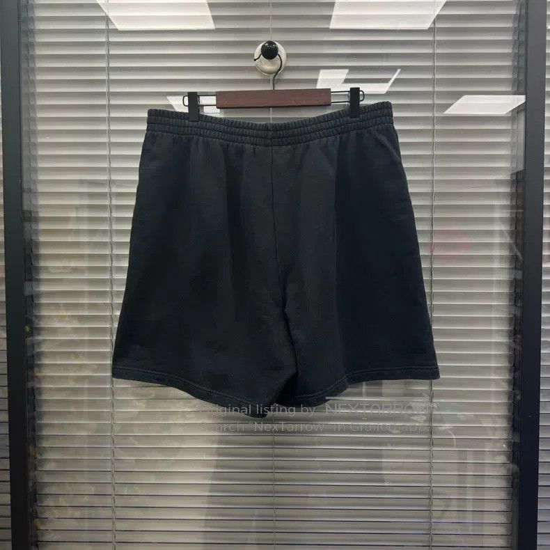 Balenciaga Balenciaga size M Distressed Double B Embroidered Logo Sho Size US 27 - 2 Thumbnail