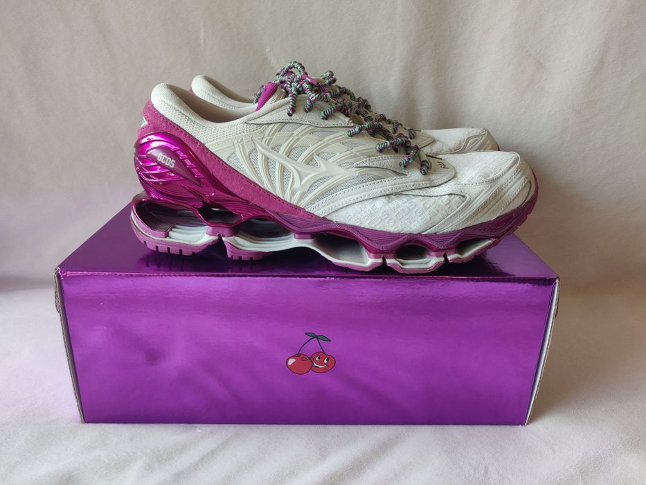 Mizuno wave hot sale prophecy 44