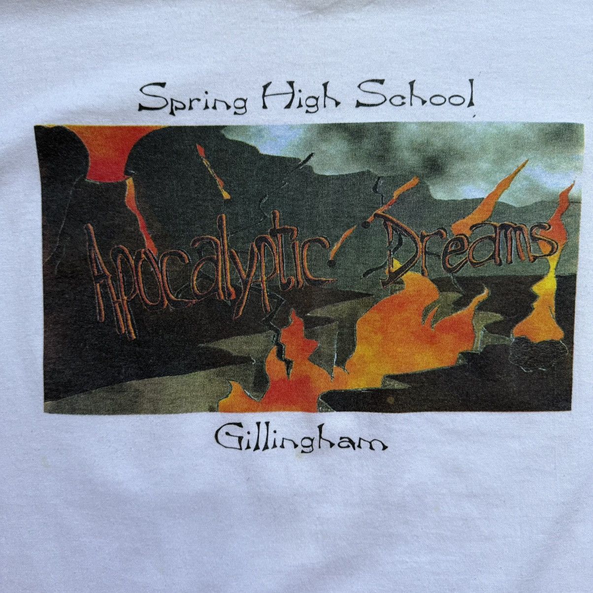 Fruit Of The Loom Vintage Apocalyptic Dreams Graphic Tee Size US XXL / EU 58 / 5 - 5 Thumbnail