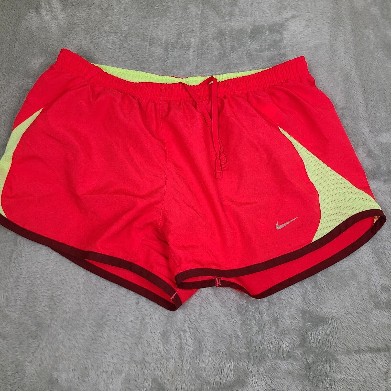 Nike Nike Womens Shorts Dri-Fit Pull On Running & Jogging Activew Size 27" / US 4 / IT 40 - 1 Thumbnail
