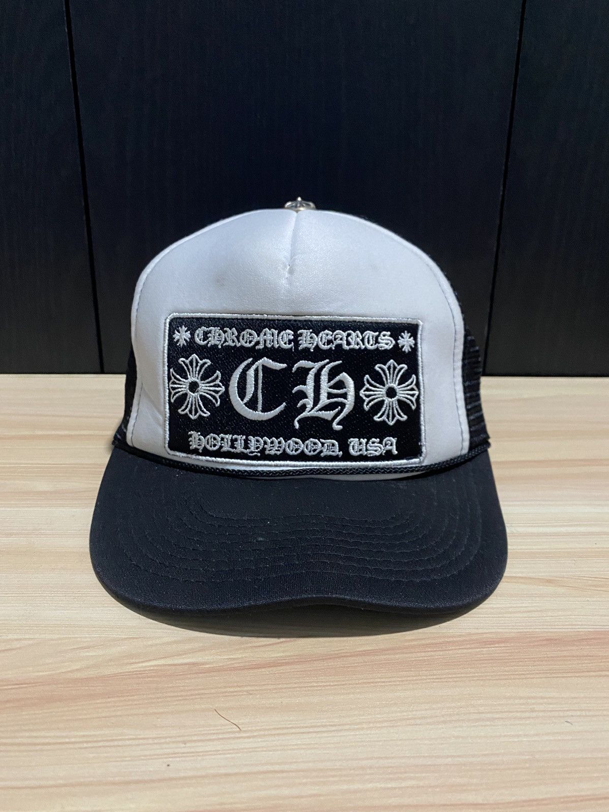 image of Vintage Chrome Hearts Ch Hollywood Trucker Cap in Black, Men's