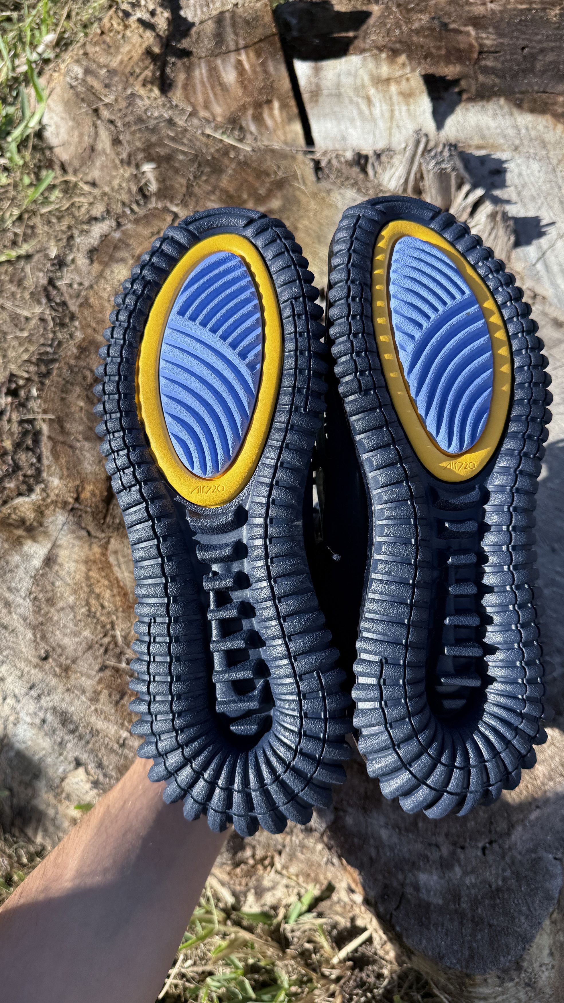 Nike Air Max 720 Horizon Gore-Tex Size US 8 / EU 41 - 10 Thumbnail