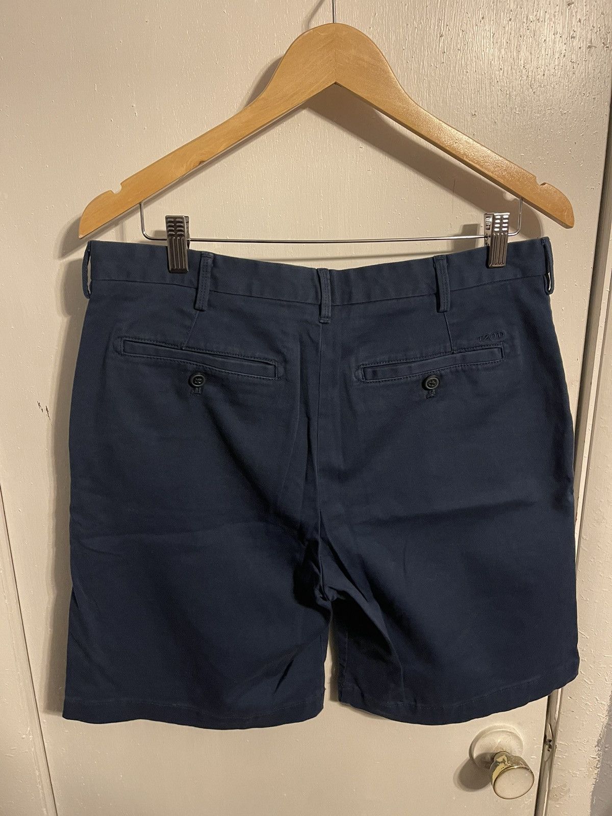Designer Izod Casual Shorts Size US 32 / EU 48 - 2 Thumbnail