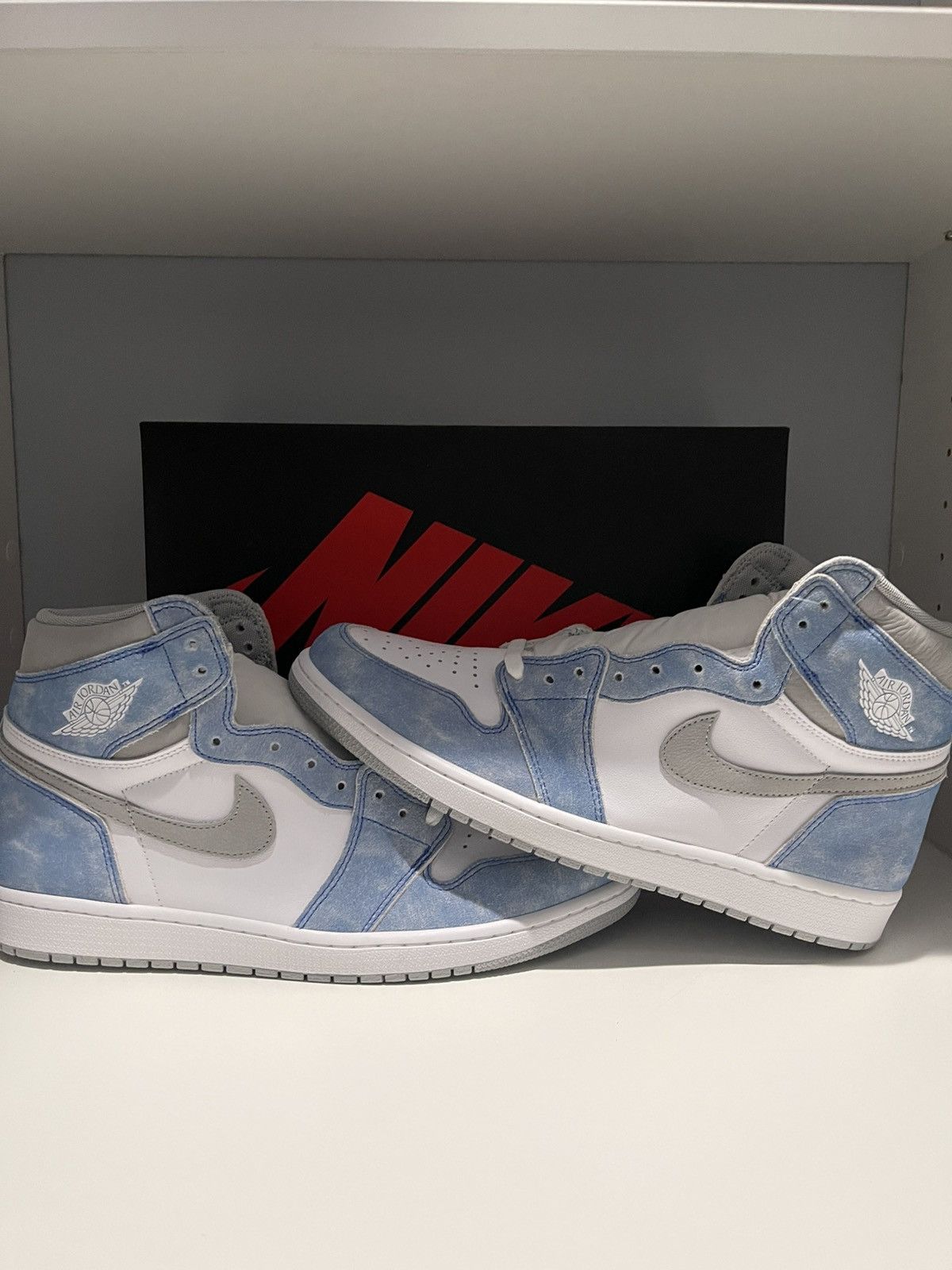 Jordan Brand Jordan 1 Hyper Royal Smoke Grey Size US 13 / EU 46 - 1 Thumbnail