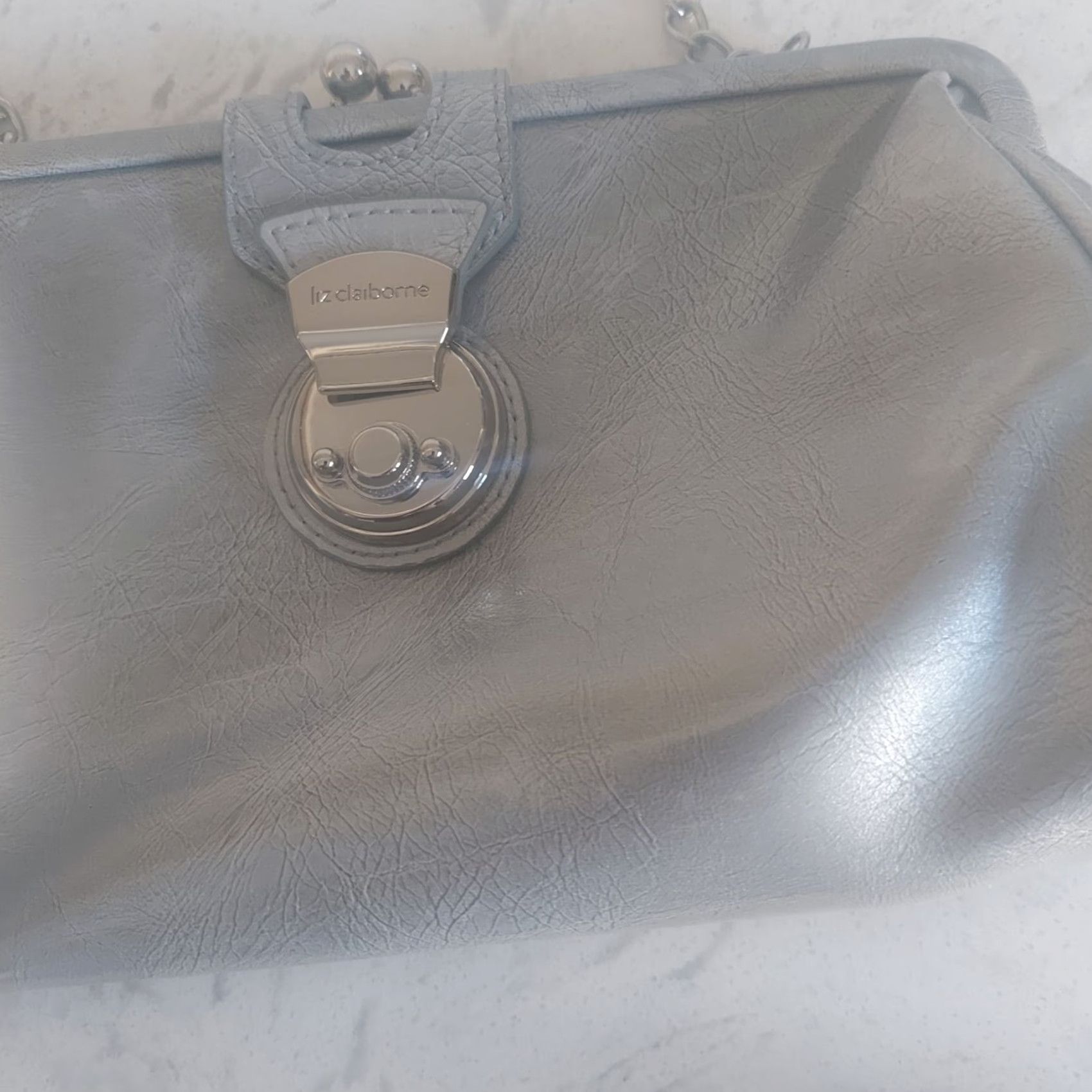 Liz Claiborne Lia Claiborne Women's Purse Silver Grey Patent Leather Snap Closure Chain Handle Small Bag Size ONE SIZE - 4 Thumbnail