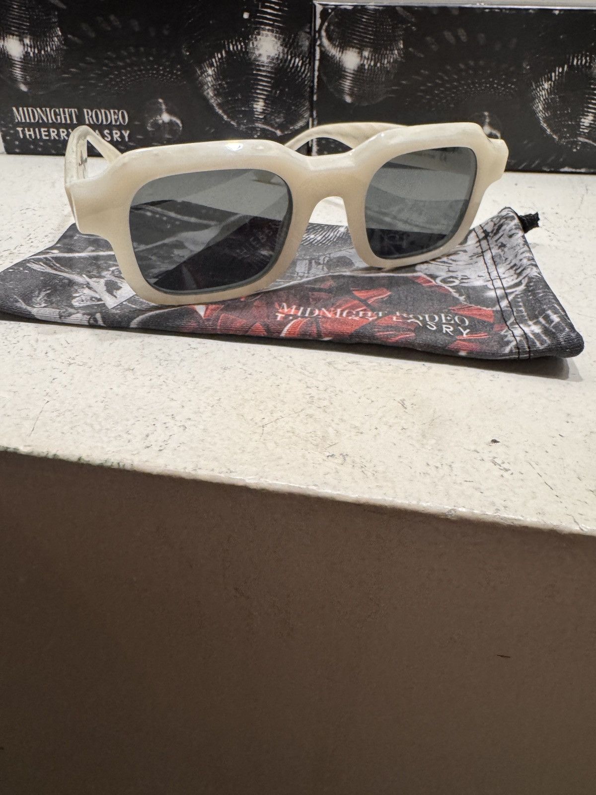 Thierry Lasry THIERRY LASRY x MIDNIGHT RODEO “VENDETTY” 079 Size ONE SIZE - 8 Thumbnail