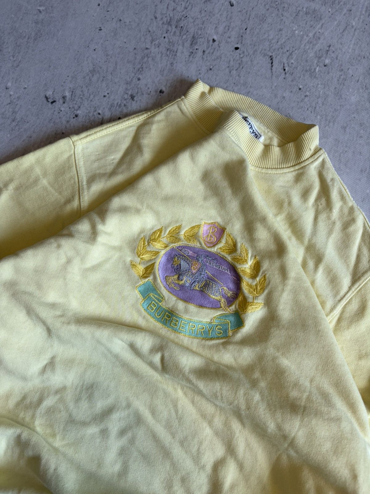 Burberry Vintage 80s Burberrys yellow sweatshirt rare Size US S / EU 44-46 / 1 - 3 Thumbnail