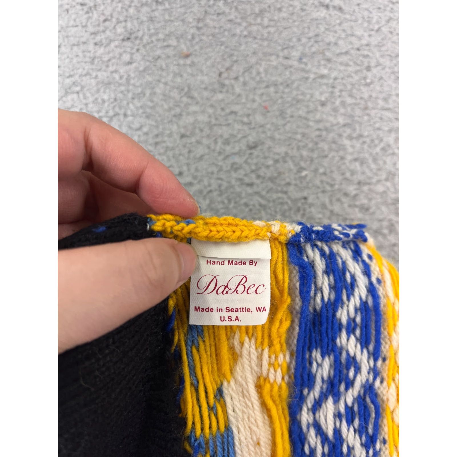 Vintage DaBec Beanie Toque Adult Blue Yellow Kangaroo Knit Tassel Acrylic Blend Made USA Size ONE SIZE - 7 Thumbnail