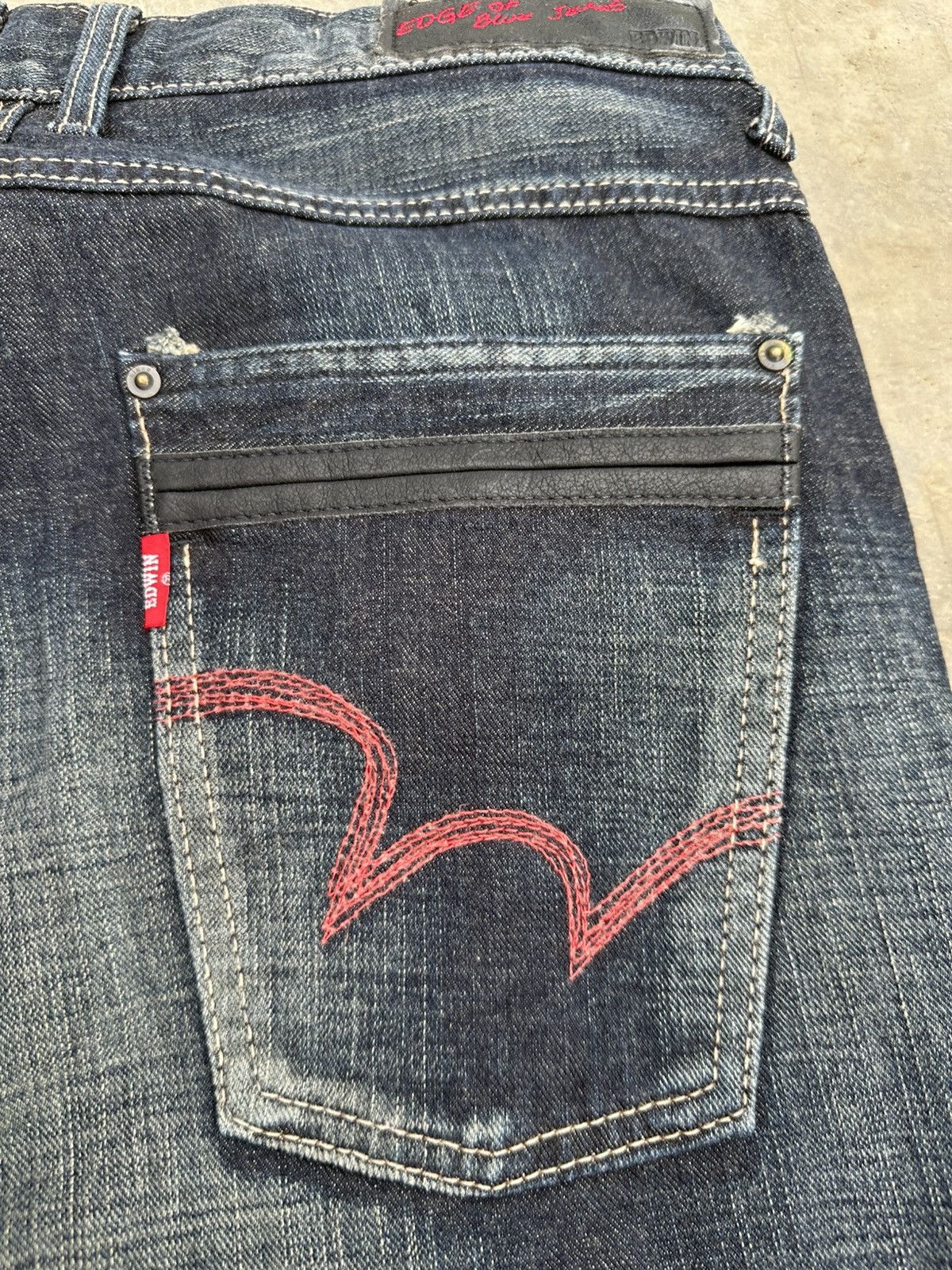 Edwin Edwin Edge of Blue Jeans Faded Pant Size US 33 - 6 Thumbnail