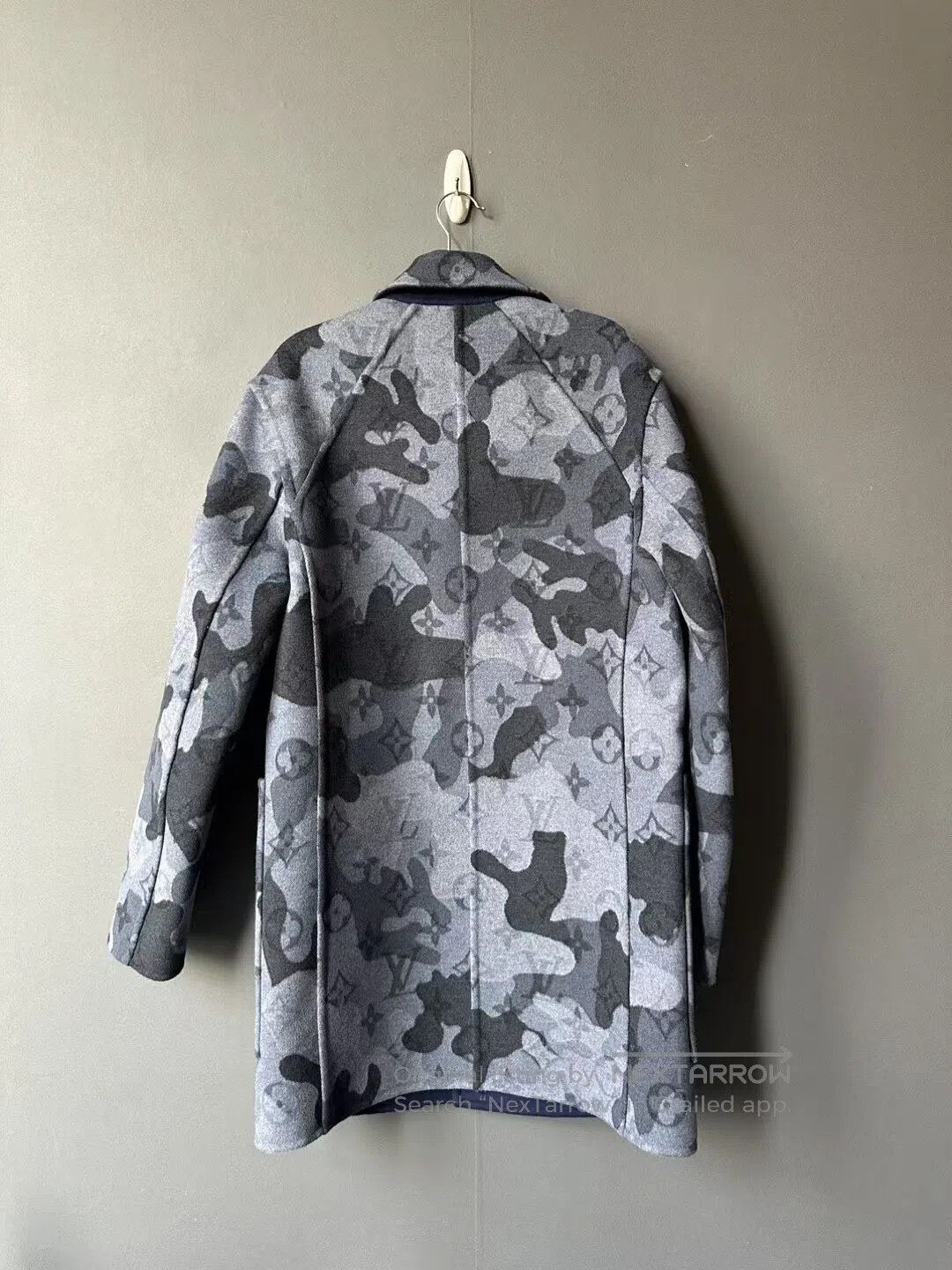 Louis Vuitton Louis Vuitton Reversible All-Over Print Camo Coat| Size L / US 10 / IT 46 - 2 Thumbnail