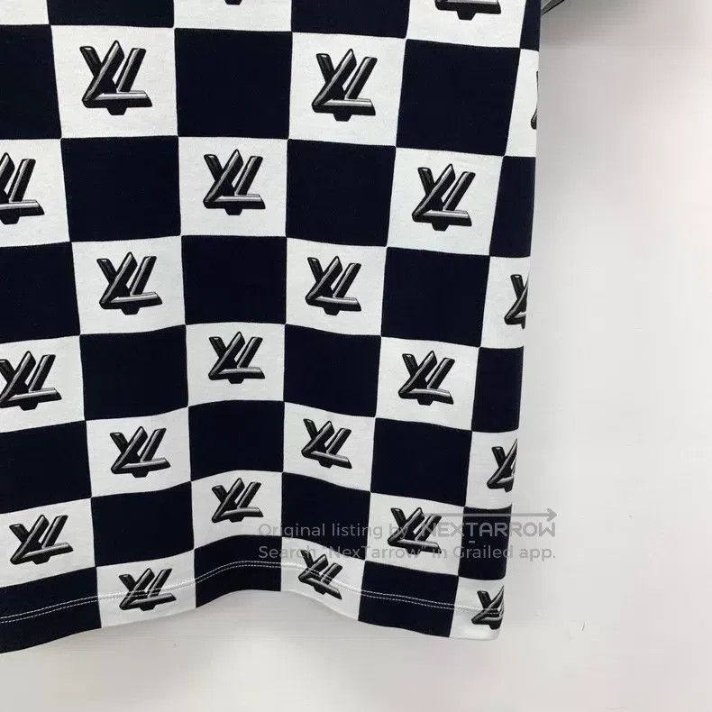 Louis Vuitton Louis Vuitton Color-block logo crewneck cotton short-sleev Size US M / EU 48-50 / 2 - 4 Thumbnail