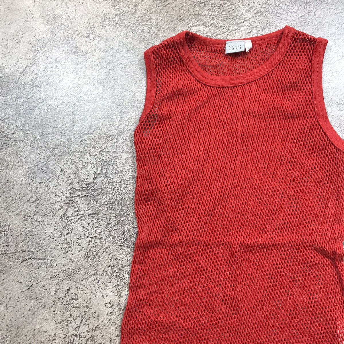 Vintage Vintage Y2K Red Mesh Tank Top Thrashed Grunge Logo Baggy XS Size XS / US 0-2 / IT 36-38 - 2 Thumbnail