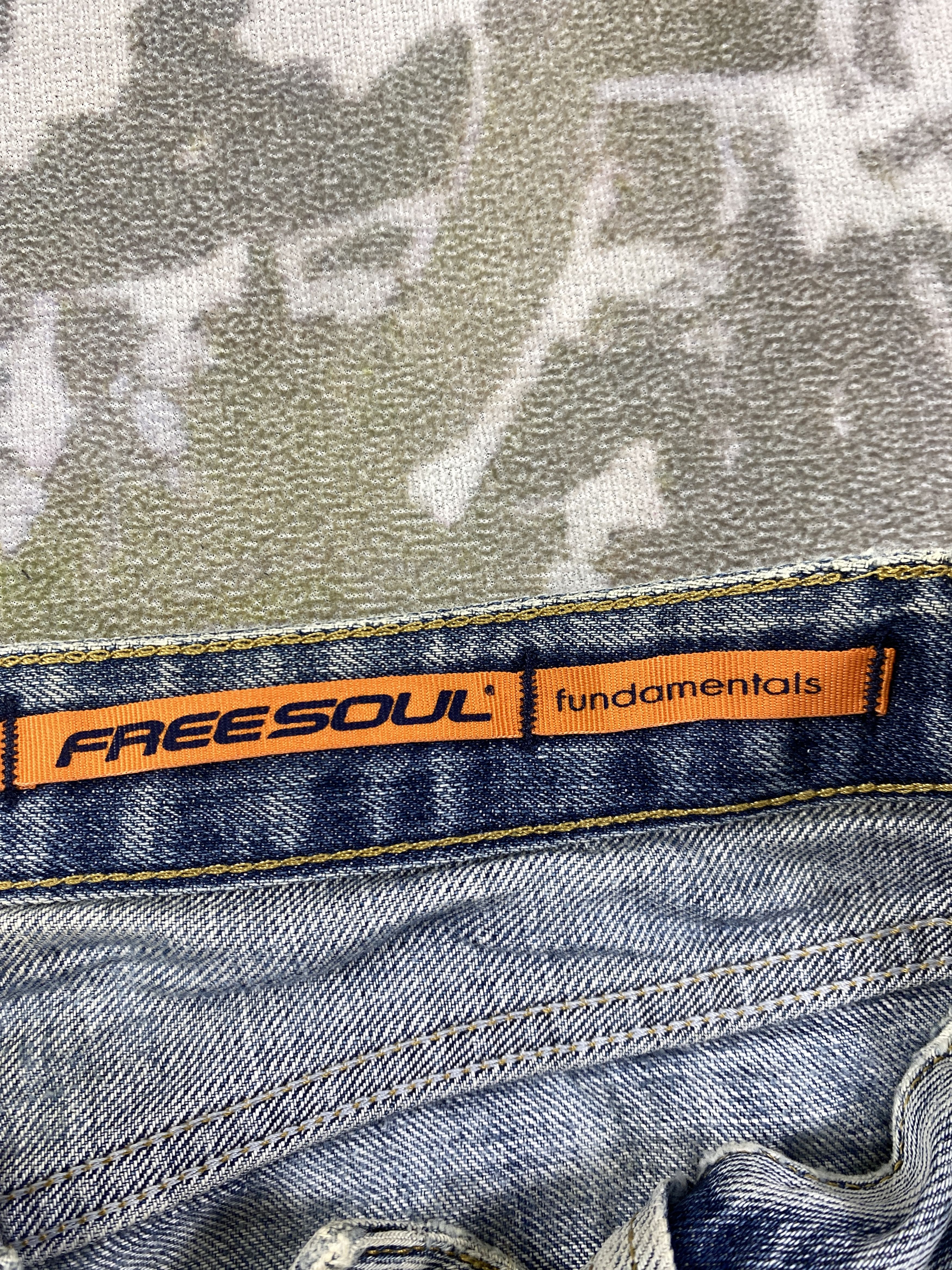 Le Grande Bleu (L.G.B.) Vintage japanese Flare LGB style Jeans 30x31.5 - JN 3001 Size US 30 / EU 46 - 8 Thumbnail