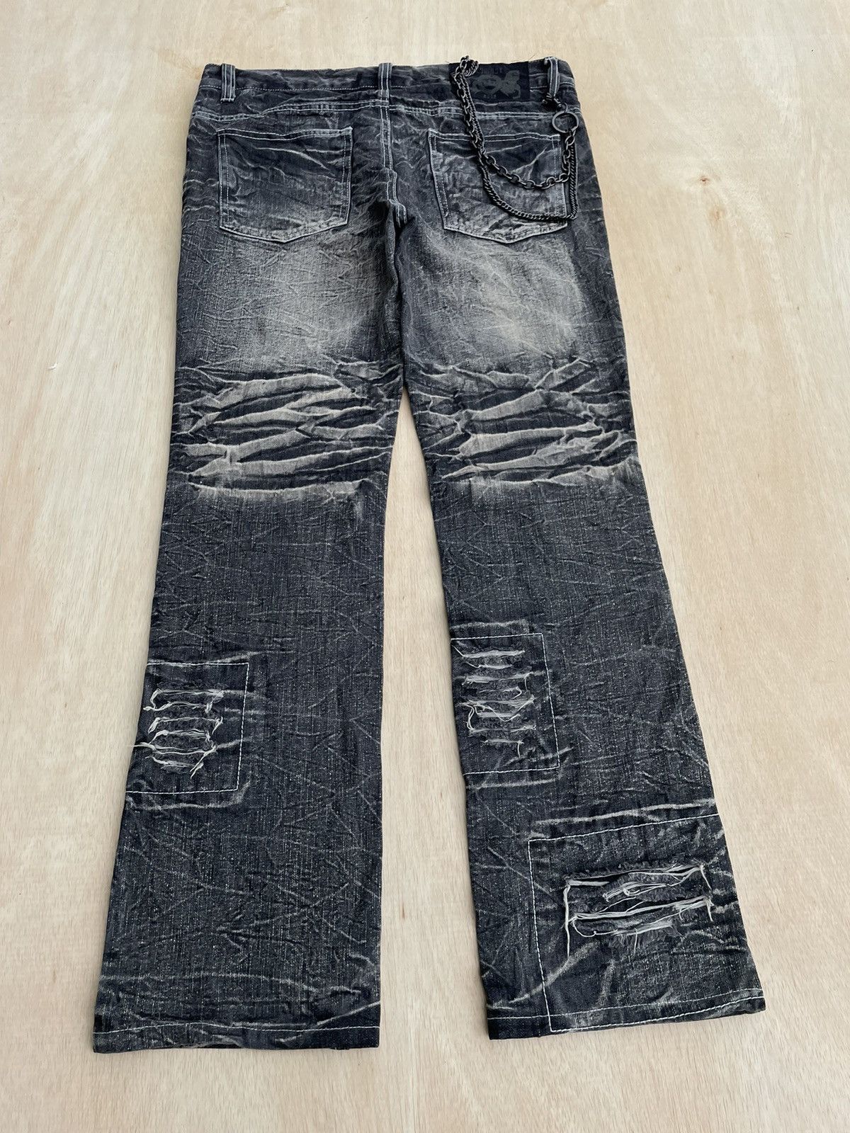 Vintage Lowbox Distressed Denim Jeans