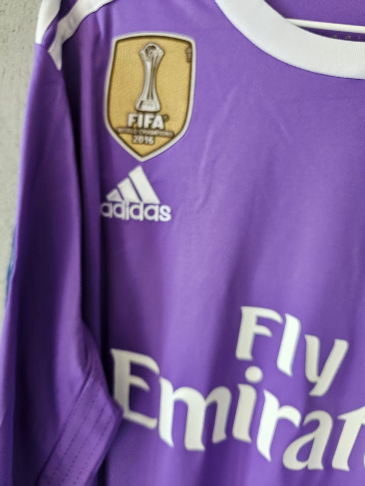 Other #7 Ronaldo Jersey 2016 2017 Real Madrid Purple Size US XL / EU 56 / 4 - 3 Thumbnail