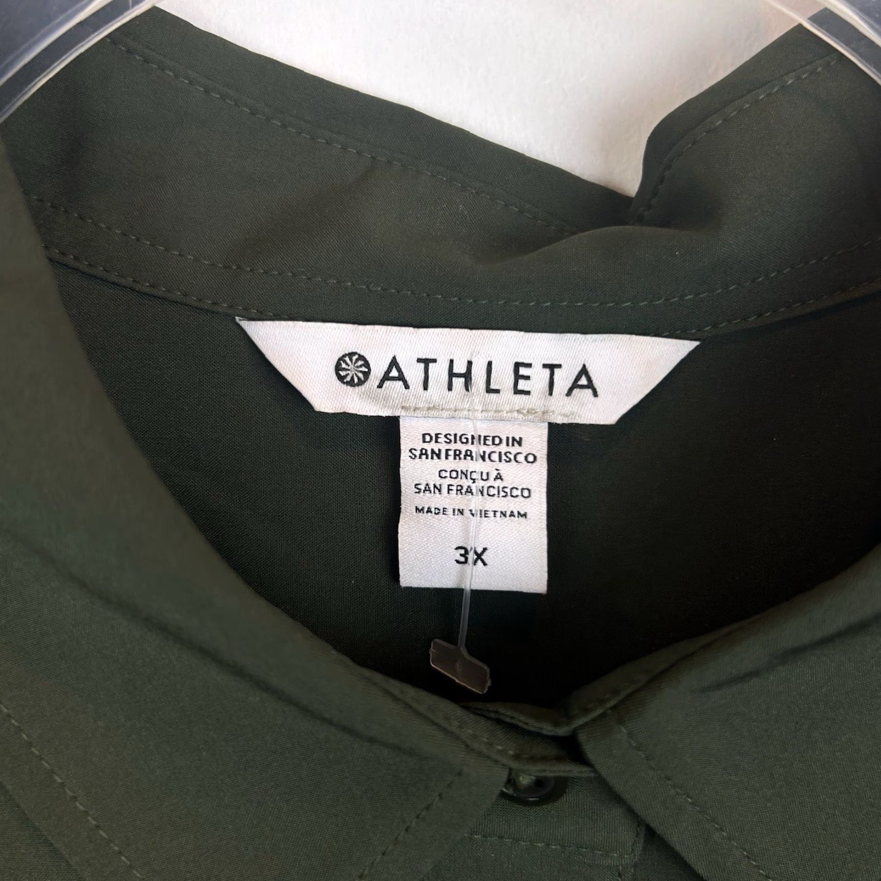 Athleta Athleta Button-Up Shirt Women 3X Green Plus Oversized Basic Office Workwear Casual Travel Modern Collar Long Sleeve Size XXL / US 16-18 / IT 52-54 - 3 Thumbnail